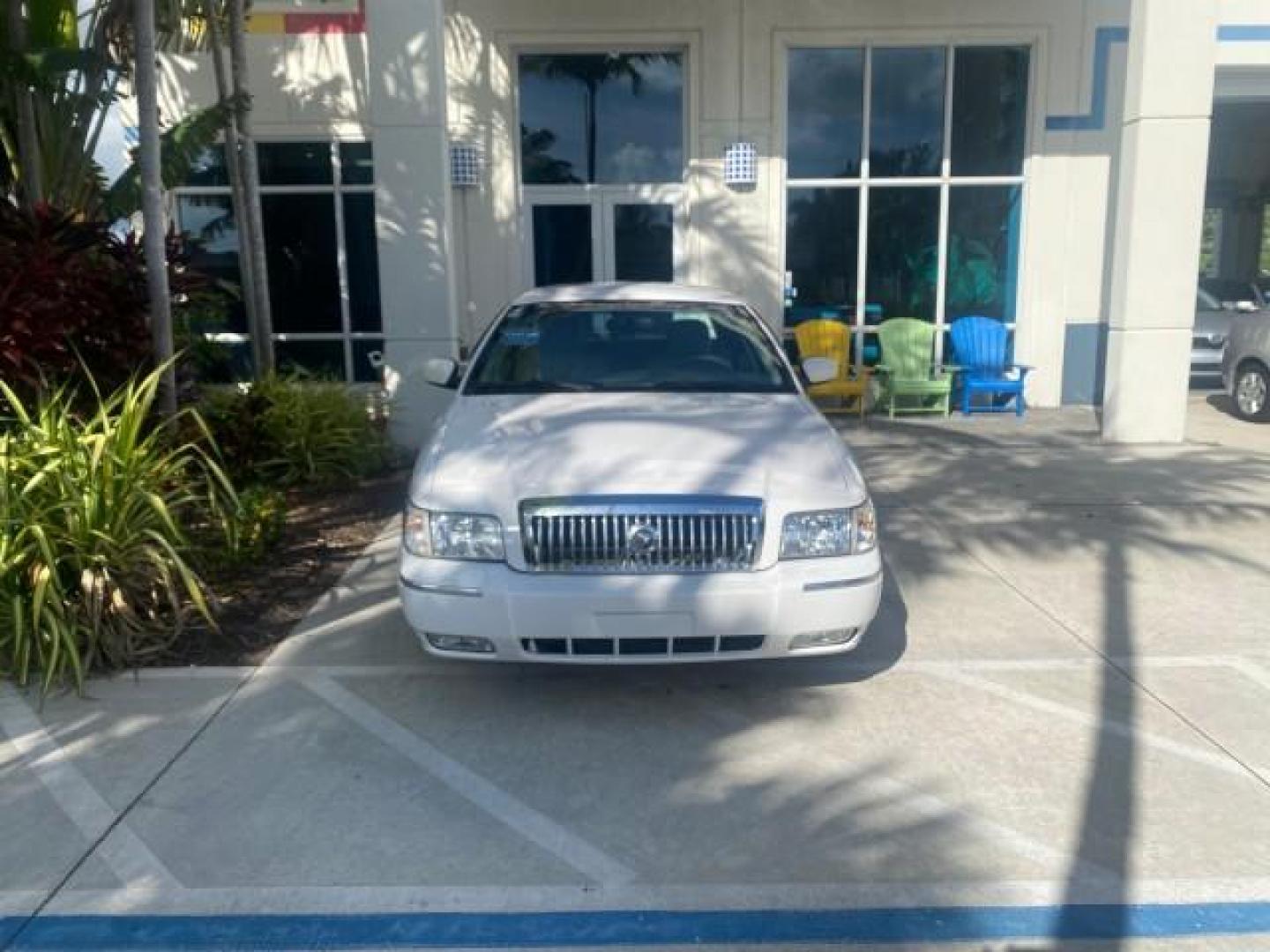 2007 Vibrant White /Med Light Stone Mercury Grand Marquis LS LOW MILES 62,205 (2MEFM75V17X) with an 4.6L SOHC FFV V8 Engine engine, Automatic transmission, located at 4701 North Dixie Hwy, Pompano Beach, FL, 33064, (954) 422-2889, 26.240938, -80.123474 - OUR WEBPAGE FLORIDACARS1.COM HAS OVER 100 PHOTOS AND FREE CARFAX LINK 2007 MERCURY GRAND MARQUIS LS VIN: 2MEFM75V17X635847 2 M E F M 7 5 V 1 7 X 6 3 5 8 4 7 SEDAN 4 DR 4.6L V8 F SOHC FLEX FUEL REAR WHEEL DRIVE Features ABS Brakes Air Conditioning Alloy Wheels AM/FM Stereo Automatic Transmission Cass - Photo#27