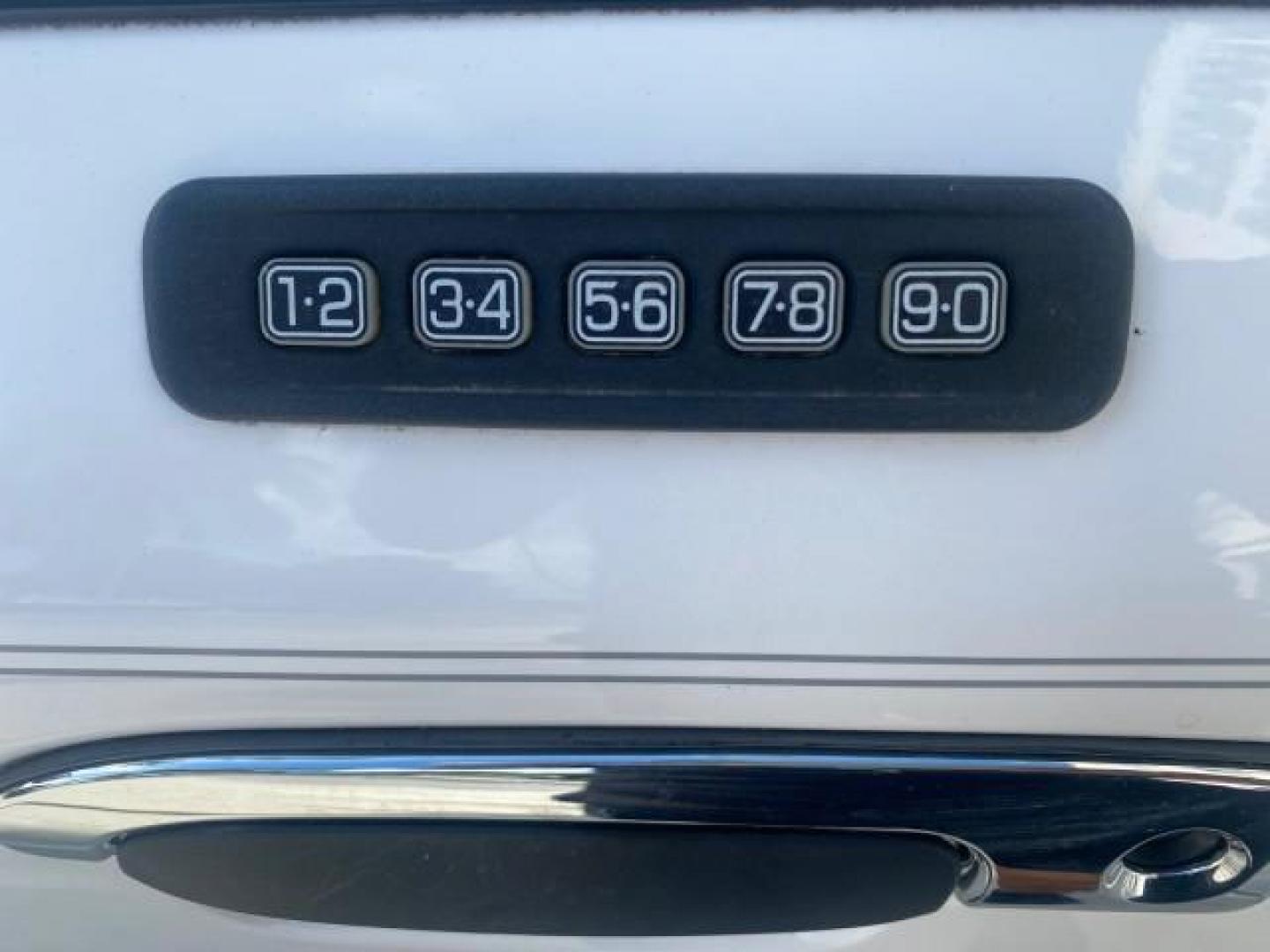 2007 Vibrant White /Med Light Stone Mercury Grand Marquis LS LOW MILES 62,205 (2MEFM75V17X) with an 4.6L SOHC FFV V8 Engine engine, Automatic transmission, located at 4701 North Dixie Hwy, Pompano Beach, FL, 33064, (954) 422-2889, 26.240938, -80.123474 - OUR WEBPAGE FLORIDACARS1.COM HAS OVER 100 PHOTOS AND FREE CARFAX LINK 2007 MERCURY GRAND MARQUIS LS VIN: 2MEFM75V17X635847 2 M E F M 7 5 V 1 7 X 6 3 5 8 4 7 SEDAN 4 DR 4.6L V8 F SOHC FLEX FUEL REAR WHEEL DRIVE Features ABS Brakes Air Conditioning Alloy Wheels AM/FM Stereo Automatic Transmission Cass - Photo#39