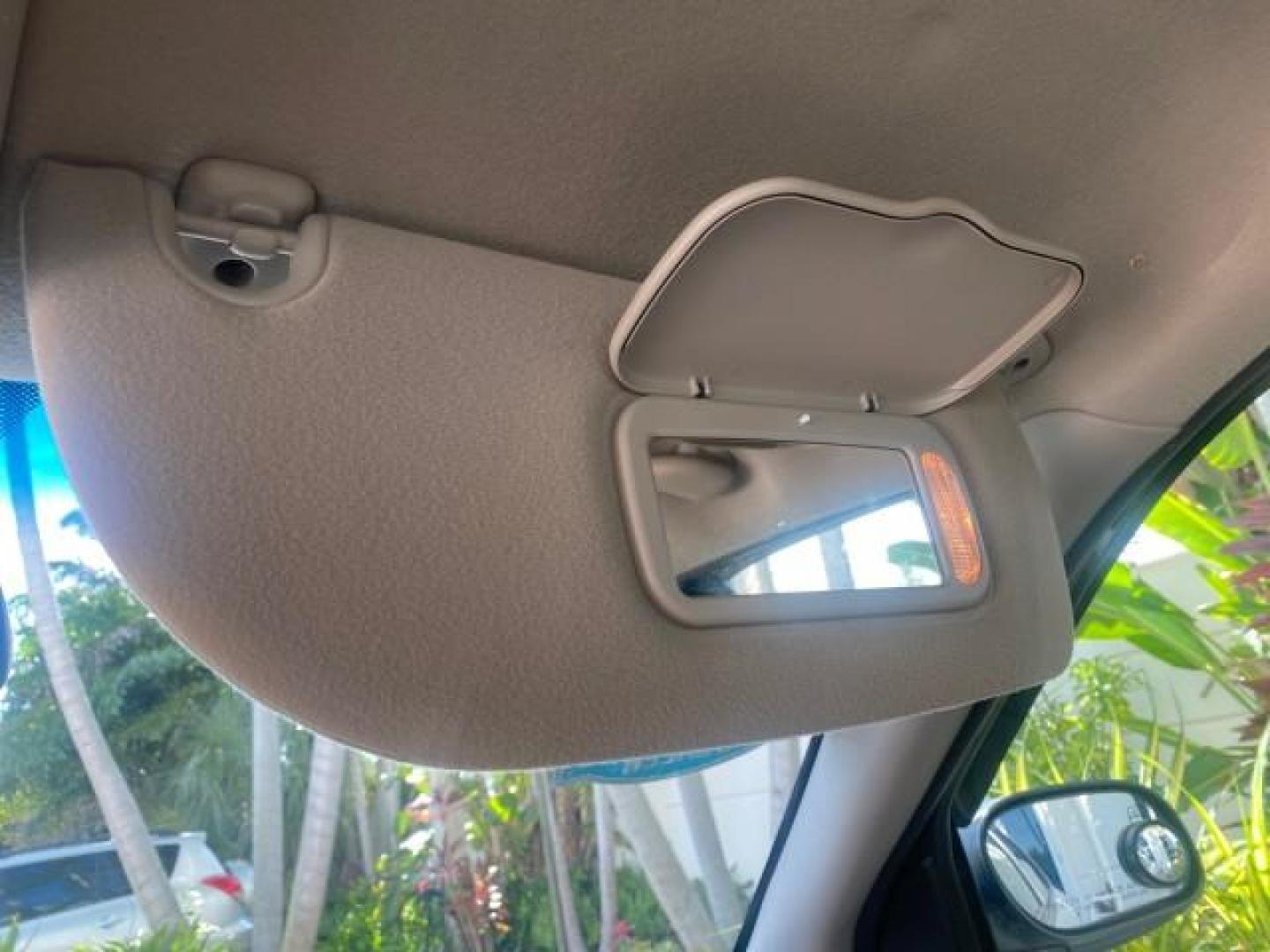 2007 Vibrant White /Med Light Stone Mercury Grand Marquis LS LOW MILES 62,205 (2MEFM75V17X) with an 4.6L SOHC FFV V8 Engine engine, Automatic transmission, located at 4701 North Dixie Hwy, Pompano Beach, FL, 33064, (954) 422-2889, 26.240938, -80.123474 - OUR WEBPAGE FLORIDACARS1.COM HAS OVER 100 PHOTOS AND FREE CARFAX LINK 2007 MERCURY GRAND MARQUIS LS VIN: 2MEFM75V17X635847 2 M E F M 7 5 V 1 7 X 6 3 5 8 4 7 SEDAN 4 DR 4.6L V8 F SOHC FLEX FUEL REAR WHEEL DRIVE Features ABS Brakes Air Conditioning Alloy Wheels AM/FM Stereo Automatic Transmission Cass - Photo#67