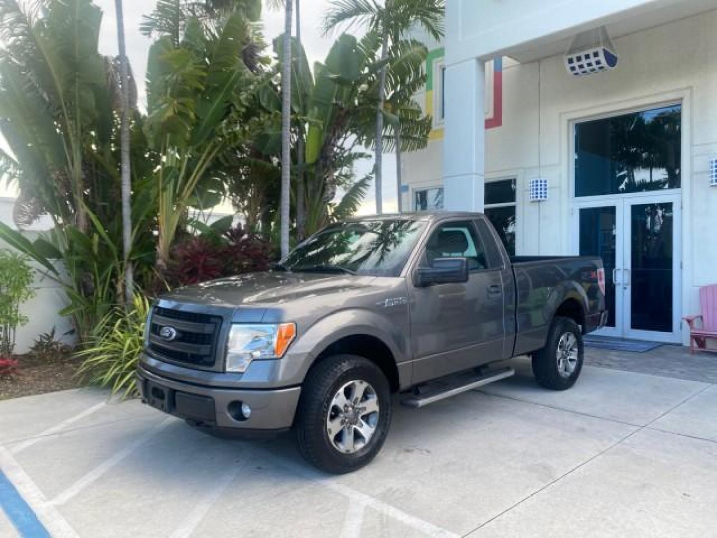2013 Sterling Gray Metallic /Steel Gray Ford F-150 STX 4WD LOW MILES 27,133 1 OWNER (1FTMF1EF3DF) with an 5.0L V8 FFV Engine engine, Automatic transmission, located at 4701 North Dixie Hwy, Pompano Beach, FL, 33064, (954) 422-2889, 26.240938, -80.123474 - OUR WEBPAGE FLORIDACARS1.COM HAS OVER 100 PHOTOS AND FREE CARFAX LINK 2013 FORD F-150 STX VIN: 1FTMF1EF3DFC39967 1 F T M F 1 E F 3 D F C 3 9 9 6 7 PICKUP 5.0L V8 F DOHC 32V FLEX FUEL REAR WHEEL DRIVE W/ 4X4 Features 4WD/AWD ABS Brakes Air Conditioning Alloy Wheels AM/FM Stereo Automatic Transmission - Photo#29