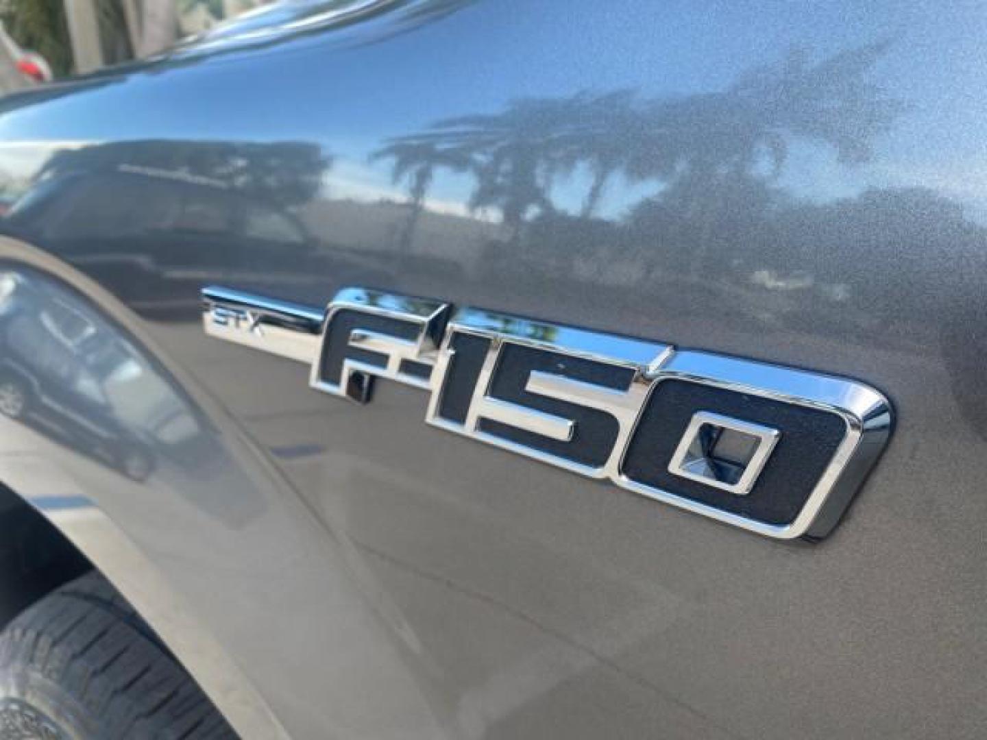 2013 Sterling Gray Metallic /Steel Gray Ford F-150 STX 4WD LOW MILES 27,133 1 OWNER (1FTMF1EF3DF) with an 5.0L V8 FFV Engine engine, Automatic transmission, located at 4701 North Dixie Hwy, Pompano Beach, FL, 33064, (954) 422-2889, 26.240938, -80.123474 - OUR WEBPAGE FLORIDACARS1.COM HAS OVER 100 PHOTOS AND FREE CARFAX LINK 2013 FORD F-150 STX VIN: 1FTMF1EF3DFC39967 1 F T M F 1 E F 3 D F C 3 9 9 6 7 PICKUP 5.0L V8 F DOHC 32V FLEX FUEL REAR WHEEL DRIVE W/ 4X4 Features 4WD/AWD ABS Brakes Air Conditioning Alloy Wheels AM/FM Stereo Automatic Transmission - Photo#41