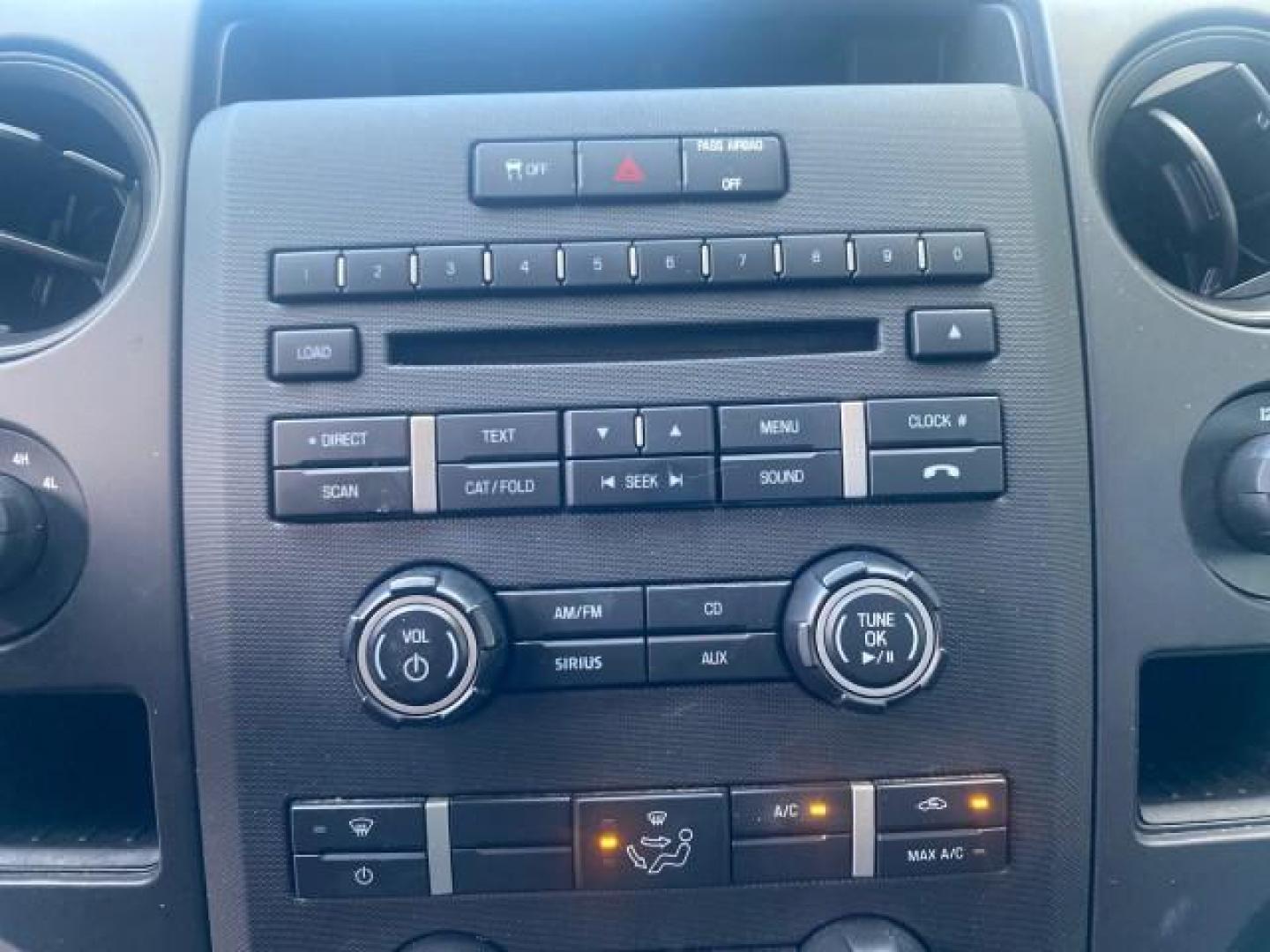 2013 Sterling Gray Metallic /Steel Gray Ford F-150 STX 4WD LOW MILES 27,133 1 OWNER (1FTMF1EF3DF) with an 5.0L V8 FFV Engine engine, Automatic transmission, located at 4701 North Dixie Hwy, Pompano Beach, FL, 33064, (954) 422-2889, 26.240938, -80.123474 - OUR WEBPAGE FLORIDACARS1.COM HAS OVER 100 PHOTOS AND FREE CARFAX LINK 2013 FORD F-150 STX VIN: 1FTMF1EF3DFC39967 1 F T M F 1 E F 3 D F C 3 9 9 6 7 PICKUP 5.0L V8 F DOHC 32V FLEX FUEL REAR WHEEL DRIVE W/ 4X4 Features 4WD/AWD ABS Brakes Air Conditioning Alloy Wheels AM/FM Stereo Automatic Transmission - Photo#60