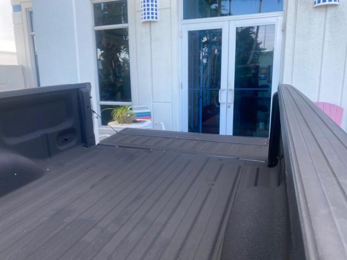 2013 Sterling Gray Metallic /Steel Gray Ford F-150 STX 4WD LOW MILES 27,133 1 OWNER (1FTMF1EF3DF) with an 5.0L V8 FFV Engine engine, Automatic transmission, located at 4701 North Dixie Hwy, Pompano Beach, FL, 33064, (954) 422-2889, 26.240938, -80.123474 - OUR WEBPAGE FLORIDACARS1.COM HAS OVER 100 PHOTOS AND FREE CARFAX LINK 2013 FORD F-150 STX VIN: 1FTMF1EF3DFC39967 1 F T M F 1 E F 3 D F C 3 9 9 6 7 PICKUP 5.0L V8 F DOHC 32V FLEX FUEL REAR WHEEL DRIVE W/ 4X4 Features 4WD/AWD ABS Brakes Air Conditioning Alloy Wheels AM/FM Stereo Automatic Transmission - Photo#94