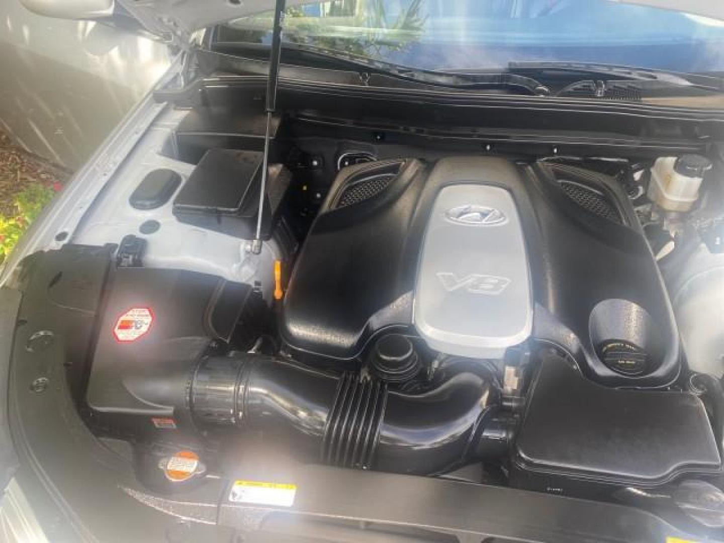 2010 Platinum Metallic /Jet black Hyundai Genesis LOW MILES 32,920 SUNROOF (KMHGC4DF8AU) with an 4.6L DOHC V8 Engine engine, Automatic transmission, located at 4701 North Dixie Hwy, Pompano Beach, FL, 33064, (954) 422-2889, 26.240938, -80.123474 - OUR WEBPAGE FLORIDACARS1.COM HAS OVER 100 PHOTOS AND FREE CARFAX LINK 2010 HYUNDAI GENESIS 4.6L V8 VIN: KMHGC4DF8AU101658 K M H G C 4 D F 8 A U 1 0 1 6 5 8 SEDAN 4 DR 4.6L V8 F DOHC 32V GASOLINE REAR WHEEL DRIVE Features A/C Seat(s) ABS Brakes Air Conditioning Alloy Wheels AM/FM Stereo Automated Cru - Photo#25