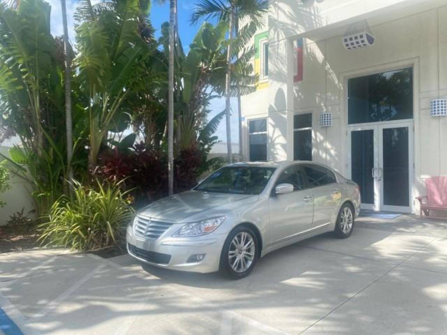 2010 Platinum Metallic /Jet black Hyundai Genesis LOW MILES 32,920 SUNROOF (KMHGC4DF8AU) with an 4.6L DOHC V8 Engine engine, Automatic transmission, located at 4701 North Dixie Hwy, Pompano Beach, FL, 33064, (954) 422-2889, 26.240938, -80.123474 - OUR WEBPAGE FLORIDACARS1.COM HAS OVER 100 PHOTOS AND FREE CARFAX LINK 2010 HYUNDAI GENESIS 4.6L V8 VIN: KMHGC4DF8AU101658 K M H G C 4 D F 8 A U 1 0 1 6 5 8 SEDAN 4 DR 4.6L V8 F DOHC 32V GASOLINE REAR WHEEL DRIVE Features A/C Seat(s) ABS Brakes Air Conditioning Alloy Wheels AM/FM Stereo Automated Cru - Photo#29