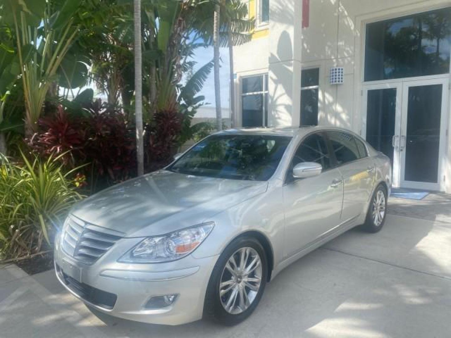 2010 Platinum Metallic /Jet black Hyundai Genesis LOW MILES 32,920 SUNROOF (KMHGC4DF8AU) with an 4.6L DOHC V8 Engine engine, Automatic transmission, located at 4701 North Dixie Hwy, Pompano Beach, FL, 33064, (954) 422-2889, 26.240938, -80.123474 - OUR WEBPAGE FLORIDACARS1.COM HAS OVER 100 PHOTOS AND FREE CARFAX LINK 2010 HYUNDAI GENESIS 4.6L V8 VIN: KMHGC4DF8AU101658 K M H G C 4 D F 8 A U 1 0 1 6 5 8 SEDAN 4 DR 4.6L V8 F DOHC 32V GASOLINE REAR WHEEL DRIVE Features A/C Seat(s) ABS Brakes Air Conditioning Alloy Wheels AM/FM Stereo Automated Cru - Photo#30