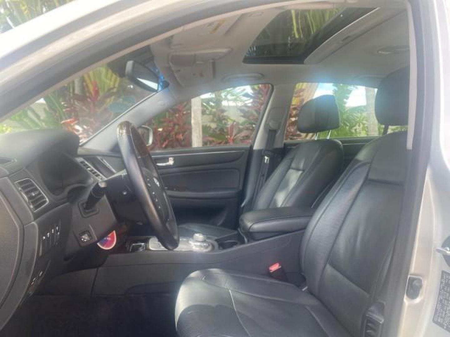 2010 Platinum Metallic /Jet black Hyundai Genesis LOW MILES 32,920 SUNROOF (KMHGC4DF8AU) with an 4.6L DOHC V8 Engine engine, Automatic transmission, located at 4701 North Dixie Hwy, Pompano Beach, FL, 33064, (954) 422-2889, 26.240938, -80.123474 - OUR WEBPAGE FLORIDACARS1.COM HAS OVER 100 PHOTOS AND FREE CARFAX LINK 2010 HYUNDAI GENESIS 4.6L V8 VIN: KMHGC4DF8AU101658 K M H G C 4 D F 8 A U 1 0 1 6 5 8 SEDAN 4 DR 4.6L V8 F DOHC 32V GASOLINE REAR WHEEL DRIVE Features A/C Seat(s) ABS Brakes Air Conditioning Alloy Wheels AM/FM Stereo Automated Cru - Photo#45