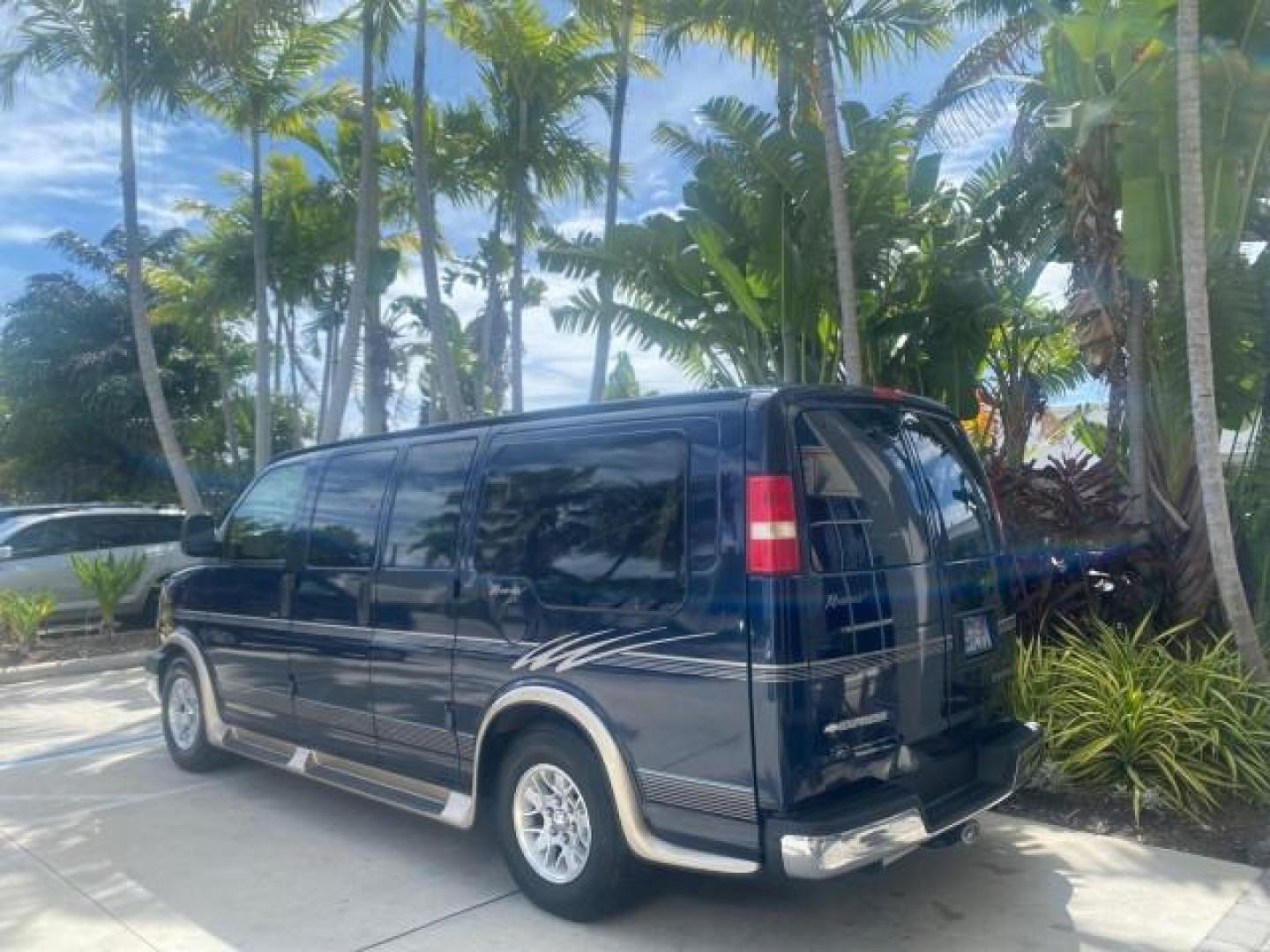 2005 Dark Blue Metallic /Neutral Chevrolet Express Van HANDICAP LIFT CONV LOW MILES 40,837 (1GBFG15T151) with an 5.3L Vortec 5300 V8 SFI Engine engine, Automatic transmission, located at 4701 North Dixie Hwy, Pompano Beach, FL, 33064, (954) 422-2889, 26.240938, -80.123474 - OUR WEBPAGE FLORIDACARS1.COM HAS OVER 100 PHOTOS AND FREE CARFAX LINK 2005 CHEVROLET REGENCY EXPRESS G1500 $20,000 - Conversion Van VIN: 1GBFG15T151226679 $20,000 - Handicap Lift $70,000 - NEW CHEVROLET REGENCY VAN 1 G B F G 1 5 T 1 5 1 2 2 6 6 7 9 VAN 5.3L V8 F GASOLINE REAR WHEEL DRIVE Features AB - Photo#5