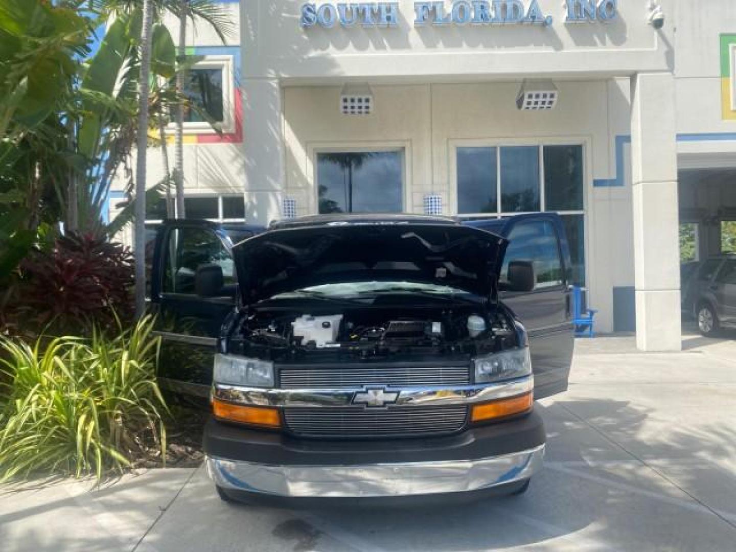 2005 Dark Blue Metallic /Neutral Chevrolet Express Van HANDICAP LIFT CONV LOW MILES 40,837 (1GBFG15T151) with an 5.3L Vortec 5300 V8 SFI Engine engine, Automatic transmission, located at 4701 North Dixie Hwy, Pompano Beach, FL, 33064, (954) 422-2889, 26.240938, -80.123474 - OUR WEBPAGE FLORIDACARS1.COM HAS OVER 100 PHOTOS AND FREE CARFAX LINK 2005 CHEVROLET REGENCY EXPRESS G1500 $20,000 - Conversion Van VIN: 1GBFG15T151226679 $20,000 - Handicap Lift $70,000 - NEW CHEVROLET REGENCY VAN 1 G B F G 1 5 T 1 5 1 2 2 6 6 7 9 VAN 5.3L V8 F GASOLINE REAR WHEEL DRIVE Features AB - Photo#16