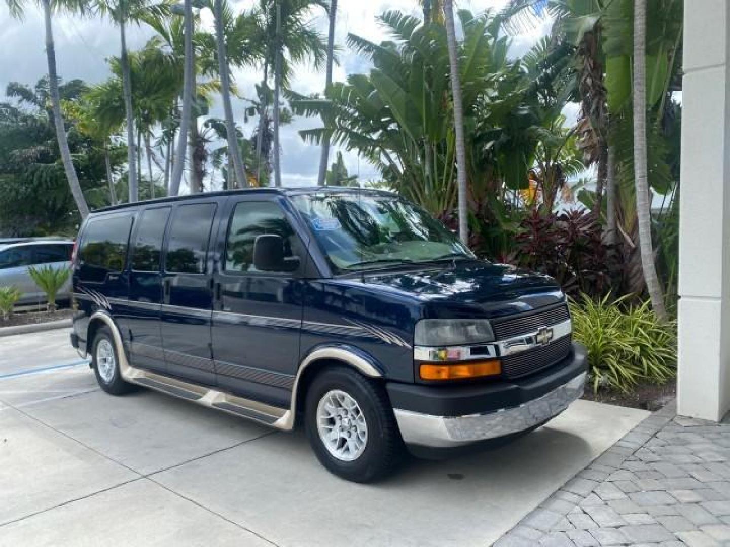 2005 Dark Blue Metallic /Neutral Chevrolet Express Van HANDICAP LIFT CONV LOW MILES 40,837 (1GBFG15T151) with an 5.3L Vortec 5300 V8 SFI Engine engine, Automatic transmission, located at 4701 North Dixie Hwy, Pompano Beach, FL, 33064, (954) 422-2889, 26.240938, -80.123474 - OUR WEBPAGE FLORIDACARS1.COM HAS OVER 100 PHOTOS AND FREE CARFAX LINK 2005 CHEVROLET REGENCY EXPRESS G1500 $20,000 - Conversion Van VIN: 1GBFG15T151226679 $20,000 - Handicap Lift $70,000 - NEW CHEVROLET REGENCY VAN 1 G B F G 1 5 T 1 5 1 2 2 6 6 7 9 VAN 5.3L V8 F GASOLINE REAR WHEEL DRIVE Features AB - Photo#24