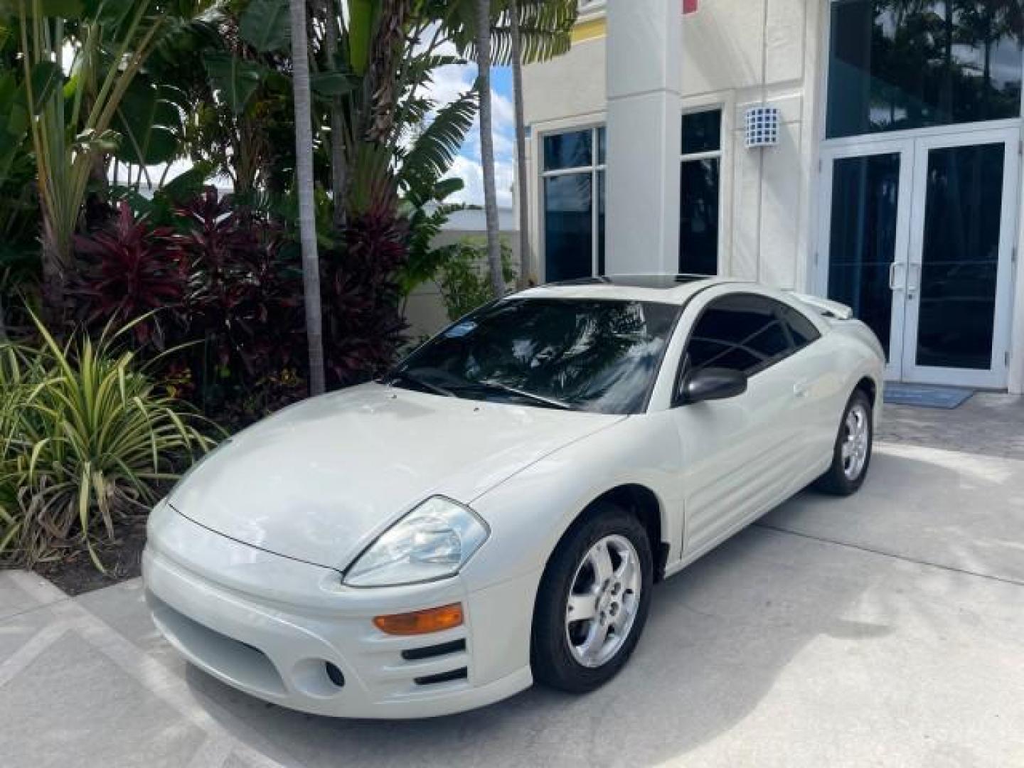 2004 Dover White Pearl /Midnight Mitsubishi Eclipse AUTO GS LOW MILES 57,084 (4A3AC44G24E) with an 2.4L SOHC MPFI 16-Valve I4 Engine engine, Automatic transmission, located at 4701 North Dixie Hwy, Pompano Beach, FL, 33064, (954) 422-2889, 26.240938, -80.123474 - OUR WEBPAGE FLORIDACARS1.COM HAS OVER 100 PHOTOS AND FREE CARFAX LINK 2004 MITSUBISHI ECLIPSE GS VIN: 4A3AC44G24E061723 4 A 3 A C 4 4 G 2 4 E 0 6 1 7 2 3 HATCHBACK 2 DR 2.4L I4 F GASOLINE FRONT WHEEL DRIVE Features Air Conditioning Alloy Wheels AM/FM Stereo Automatic Transmission CD Audio Cloth Seat - Photo#28