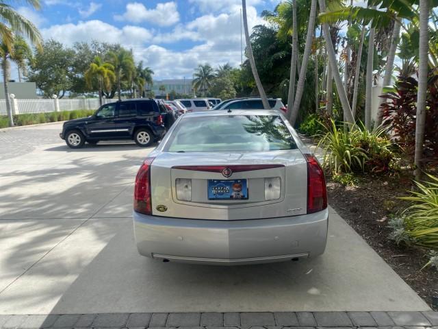 2006 Light Platinum /Cashmere Cadillac CTS LOW MILES 30,356 3.6 V6 VVT (1G6DP577160) with an 3.6L V6 VVT Engine engine, Automatic transmission, located at 4701 North Dixie Hwy, Pompano Beach, FL, 33064, (954) 422-2889, 26.240938, -80.123474 - OUR WEBPAGE FLORIDACARS1.COM HAS OVER 100 PHOTOS AND FREE CARFAX LINK 2006 CADILLAC CTS VIN: 1G6DP577160124562 1 G 6 D P 5 7 7 1 6 0 1 2 4 5 6 2 SEDAN 4 DR 3.6L V6 F GASOLINE REAR WHEEL DRIVE Features ABS Brakes Air Conditioning Alloy Wheels AM/FM Stereo Automatic Transmission CD Audio Cruise Contro - Photo#6