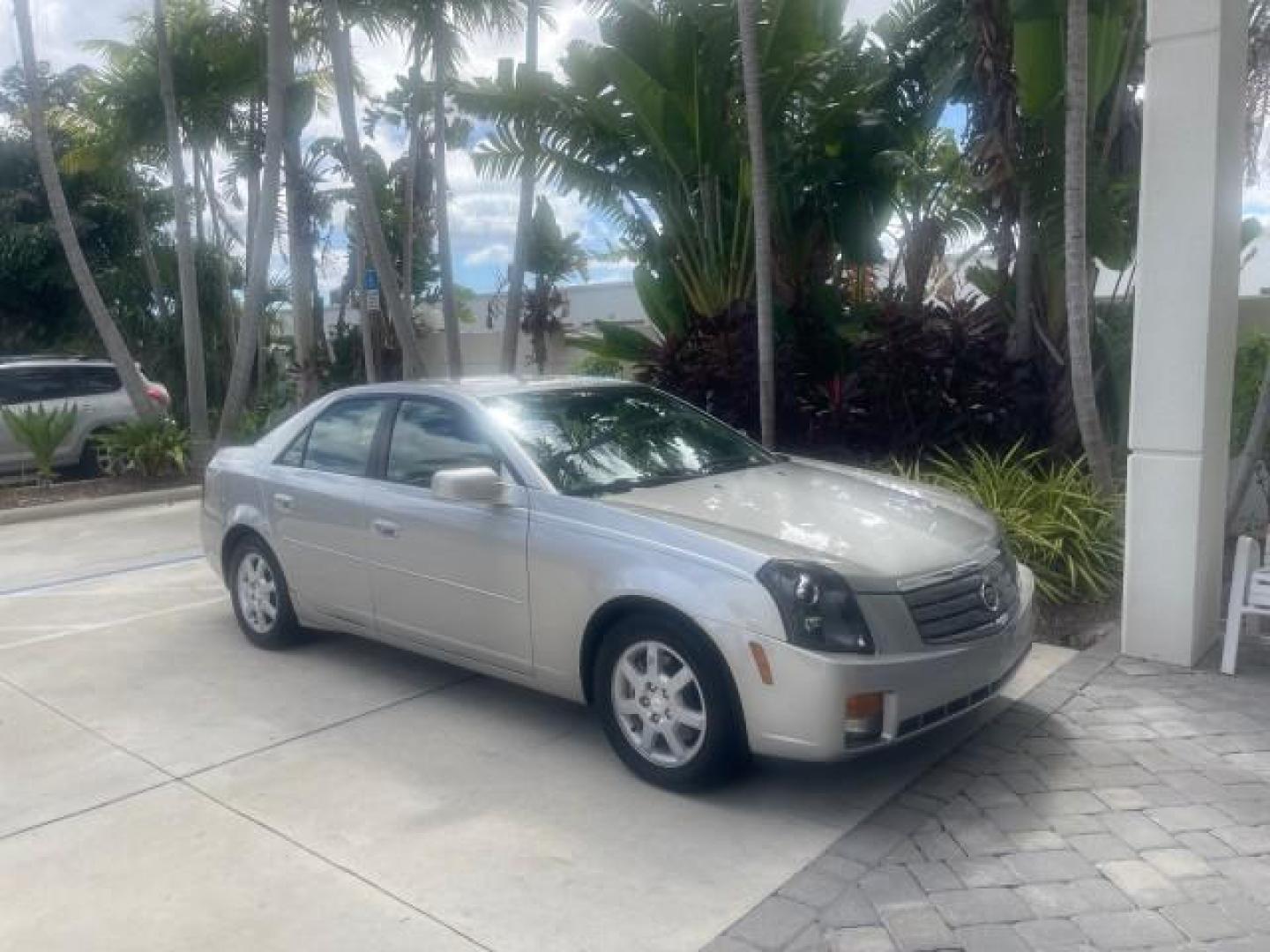 2006 Light Platinum /Cashmere Cadillac CTS LOW MILES 30,356 3.6 V6 VVT (1G6DP577160) with an 3.6L V6 VVT Engine engine, Automatic transmission, located at 4701 North Dixie Hwy, Pompano Beach, FL, 33064, (954) 422-2889, 26.240938, -80.123474 - OUR WEBPAGE FLORIDACARS1.COM HAS OVER 100 PHOTOS AND FREE CARFAX LINK 2006 CADILLAC CTS VIN: 1G6DP577160124562 1 G 6 D P 5 7 7 1 6 0 1 2 4 5 6 2 SEDAN 4 DR 3.6L V6 F GASOLINE REAR WHEEL DRIVE Features ABS Brakes Air Conditioning Alloy Wheels AM/FM Stereo Automatic Transmission CD Audio Cruise Contro - Photo#24