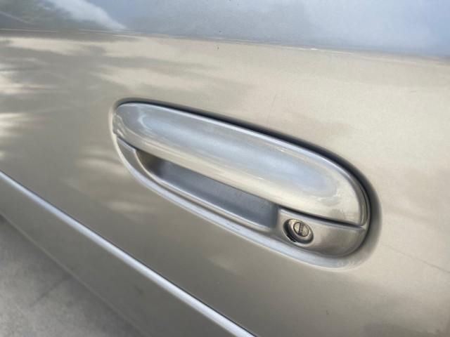 2006 Light Platinum /Cashmere Cadillac CTS LOW MILES 30,356 3.6 V6 VVT (1G6DP577160) with an 3.6L V6 VVT Engine engine, Automatic transmission, located at 4701 North Dixie Hwy, Pompano Beach, FL, 33064, (954) 422-2889, 26.240938, -80.123474 - OUR WEBPAGE FLORIDACARS1.COM HAS OVER 100 PHOTOS AND FREE CARFAX LINK 2006 CADILLAC CTS VIN: 1G6DP577160124562 1 G 6 D P 5 7 7 1 6 0 1 2 4 5 6 2 SEDAN 4 DR 3.6L V6 F GASOLINE REAR WHEEL DRIVE Features ABS Brakes Air Conditioning Alloy Wheels AM/FM Stereo Automatic Transmission CD Audio Cruise Contro - Photo#38