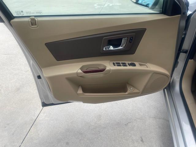 2006 Light Platinum /Cashmere Cadillac CTS LOW MILES 30,356 3.6 V6 VVT (1G6DP577160) with an 3.6L V6 VVT Engine engine, Automatic transmission, located at 4701 North Dixie Hwy, Pompano Beach, FL, 33064, (954) 422-2889, 26.240938, -80.123474 - OUR WEBPAGE FLORIDACARS1.COM HAS OVER 100 PHOTOS AND FREE CARFAX LINK 2006 CADILLAC CTS VIN: 1G6DP577160124562 1 G 6 D P 5 7 7 1 6 0 1 2 4 5 6 2 SEDAN 4 DR 3.6L V6 F GASOLINE REAR WHEEL DRIVE Features ABS Brakes Air Conditioning Alloy Wheels AM/FM Stereo Automatic Transmission CD Audio Cruise Contro - Photo#41