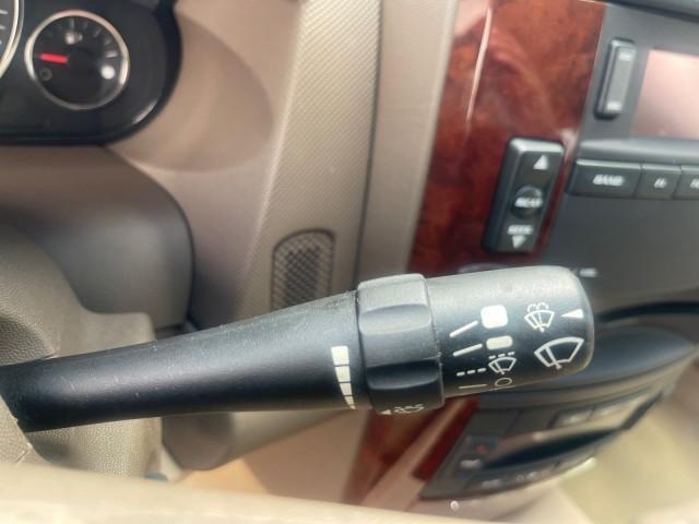 2006 Light Platinum /Cashmere Cadillac CTS LOW MILES 30,356 3.6 V6 VVT (1G6DP577160) with an 3.6L V6 VVT Engine engine, Automatic transmission, located at 4701 North Dixie Hwy, Pompano Beach, FL, 33064, (954) 422-2889, 26.240938, -80.123474 - OUR WEBPAGE FLORIDACARS1.COM HAS OVER 100 PHOTOS AND FREE CARFAX LINK 2006 CADILLAC CTS VIN: 1G6DP577160124562 1 G 6 D P 5 7 7 1 6 0 1 2 4 5 6 2 SEDAN 4 DR 3.6L V6 F GASOLINE REAR WHEEL DRIVE Features ABS Brakes Air Conditioning Alloy Wheels AM/FM Stereo Automatic Transmission CD Audio Cruise Contro - Photo#52