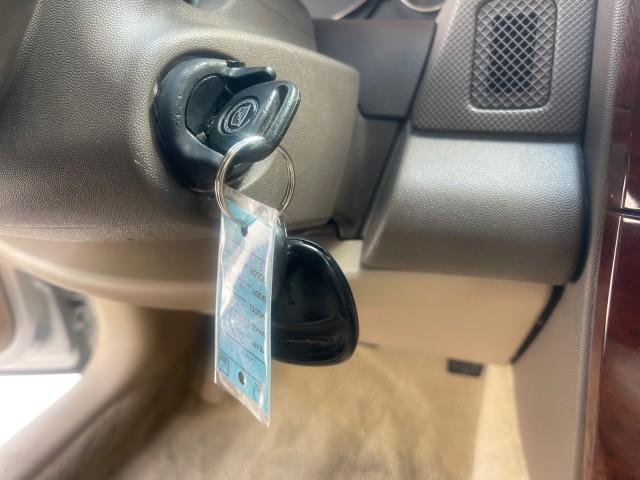 2006 Light Platinum /Cashmere Cadillac CTS LOW MILES 30,356 3.6 V6 VVT (1G6DP577160) with an 3.6L V6 VVT Engine engine, Automatic transmission, located at 4701 North Dixie Hwy, Pompano Beach, FL, 33064, (954) 422-2889, 26.240938, -80.123474 - OUR WEBPAGE FLORIDACARS1.COM HAS OVER 100 PHOTOS AND FREE CARFAX LINK 2006 CADILLAC CTS VIN: 1G6DP577160124562 1 G 6 D P 5 7 7 1 6 0 1 2 4 5 6 2 SEDAN 4 DR 3.6L V6 F GASOLINE REAR WHEEL DRIVE Features ABS Brakes Air Conditioning Alloy Wheels AM/FM Stereo Automatic Transmission CD Audio Cruise Contro - Photo#55