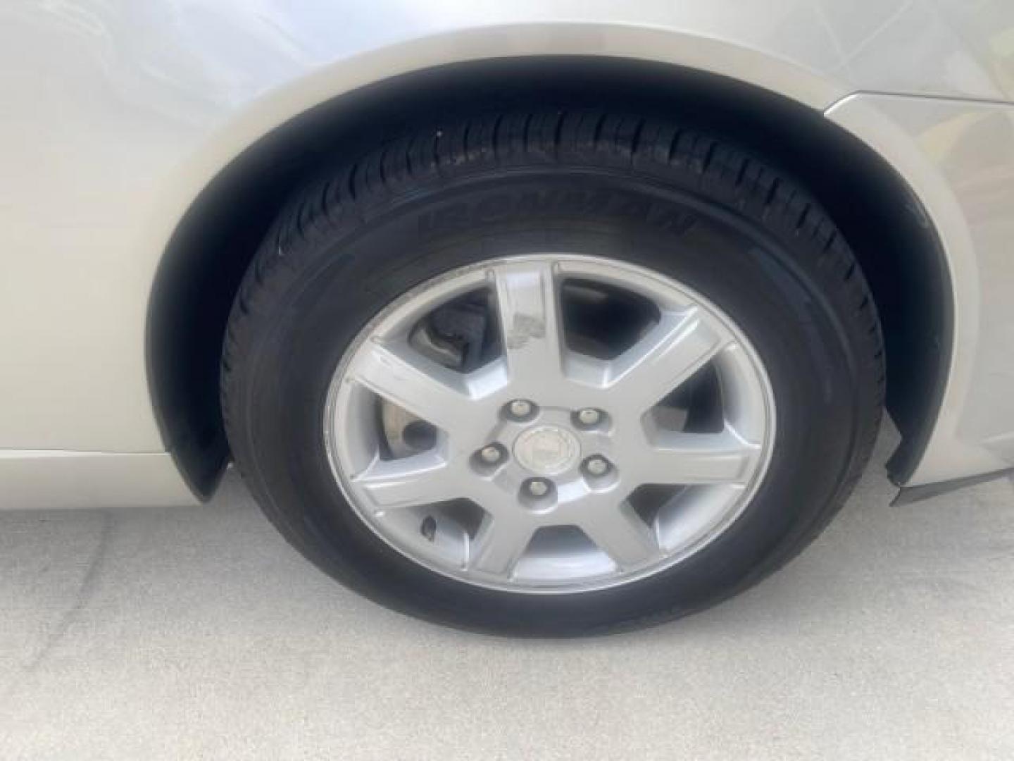 2006 Light Platinum /Cashmere Cadillac CTS LOW MILES 30,356 3.6 V6 VVT (1G6DP577160) with an 3.6L V6 VVT Engine engine, Automatic transmission, located at 4701 North Dixie Hwy, Pompano Beach, FL, 33064, (954) 422-2889, 26.240938, -80.123474 - OUR WEBPAGE FLORIDACARS1.COM HAS OVER 100 PHOTOS AND FREE CARFAX LINK 2006 CADILLAC CTS VIN: 1G6DP577160124562 1 G 6 D P 5 7 7 1 6 0 1 2 4 5 6 2 SEDAN 4 DR 3.6L V6 F GASOLINE REAR WHEEL DRIVE Features ABS Brakes Air Conditioning Alloy Wheels AM/FM Stereo Automatic Transmission CD Audio Cruise Contro - Photo#98