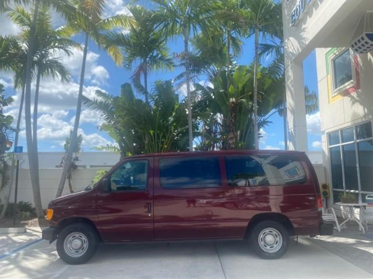 2006 Dark Toreador Red Metallic /Medium Flint Ford Econoline Wagon XLT 8 PASS LOW MILES 56290 (1FMRE11W06D) with an 4.6L EFI V8 Engine engine, Automatic transmission, located at 4701 North Dixie Hwy, Pompano Beach, FL, 33064, (954) 422-2889, 26.240938, -80.123474 - OUR WEBPAGE FLORIDACARS1.COM HAS OVER 100 PHOTOS AND FREE CARFAX LINK 2006 FORD E-SERIES E-150 XLT VIN: 1FMRE11W06DA64988 1 F M R E 1 1 W 0 6 D A 6 4 9 8 8 VAN 4.6L V8 F GASOLINE REAR WHEEL DRIVE Features ABS Brakes Air Conditioning AM/FM Stereo Automatic Transmission CD Audio Cruise Control Power L - Photo#4