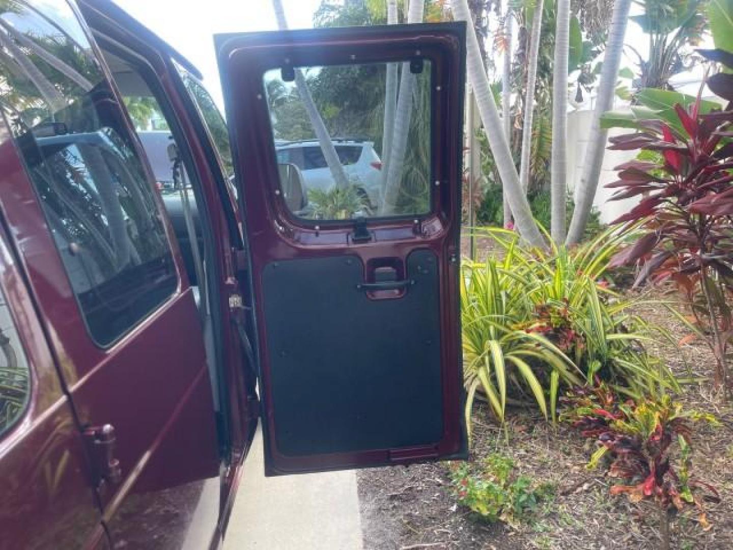 2006 Dark Toreador Red Metallic /Medium Flint Ford Econoline Wagon XLT 8 PASS LOW MILES 56290 (1FMRE11W06D) with an 4.6L EFI V8 Engine engine, Automatic transmission, located at 4701 North Dixie Hwy, Pompano Beach, FL, 33064, (954) 422-2889, 26.240938, -80.123474 - OUR WEBPAGE FLORIDACARS1.COM HAS OVER 100 PHOTOS AND FREE CARFAX LINK 2006 FORD E-SERIES E-150 XLT VIN: 1FMRE11W06DA64988 1 F M R E 1 1 W 0 6 D A 6 4 9 8 8 VAN 4.6L V8 F GASOLINE REAR WHEEL DRIVE Features ABS Brakes Air Conditioning AM/FM Stereo Automatic Transmission CD Audio Cruise Control Power L - Photo#13