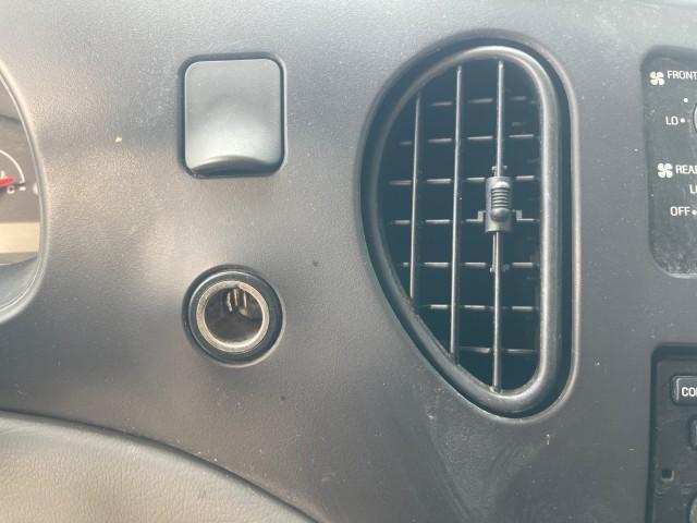 2006 Dark Toreador Red Metallic /Medium Flint Ford Econoline Wagon XLT 8 PASS LOW MILES 56328 (1FMRE11W06D) with an 4.6L EFI V8 Engine engine, Automatic transmission, located at 4701 North Dixie Hwy, Pompano Beach, FL, 33064, (954) 422-2889, 26.240938, -80.123474 - OUR WEBPAGE FLORIDACARS1.COM HAS OVER 100 PHOTOS AND FREE CARFAX LINK 2006 FORD E-SERIES E-150 XLT VIN: 1FMRE11W06DA64988 1 F M R E 1 1 W 0 6 D A 6 4 9 8 8 VAN 4.6L V8 F GASOLINE REAR WHEEL DRIVE Features ABS Brakes Air Conditioning AM/FM Stereo Automatic Transmission CD Audio Cruise Control Power L - Photo#58