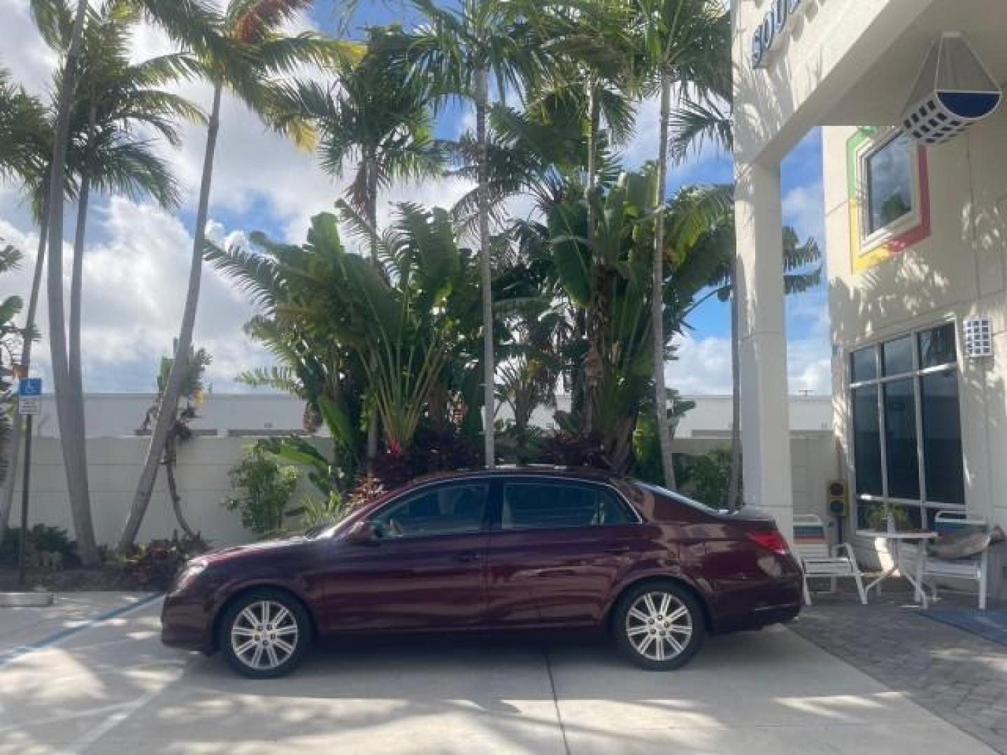 2006 Cassis Pearl /Ivory Toyota Avalon Limited 1 OWNER FL LOW MILES 49391 (4T1BK36B36U) with an 3.5L 24-Valve EFI DOHC V6 Engine engine, Automatic transmission, located at 4701 North Dixie Hwy, Pompano Beach, FL, 33064, (954) 422-2889, 26.240938, -80.123474 - OUR WEBPAGE FLORIDACARS1.COM HAS OVER 100 PHOTOS AND FREE CARFAX LINK 2006 TOYOTA AVALON LIMITED VIN: 4T1BK36B36U142787 4 T 1 B K 3 6 B 3 6 U 1 4 2 7 8 7 SEDAN 4 DR 3.5L V6 F DOHC 24V GASOLINE 31 MPG FRONT WHEEL DRIVE Features ABS Brakes Air Conditioning Alloy Wheels AM/FM Stereo Automatic Transmiss - Photo#31