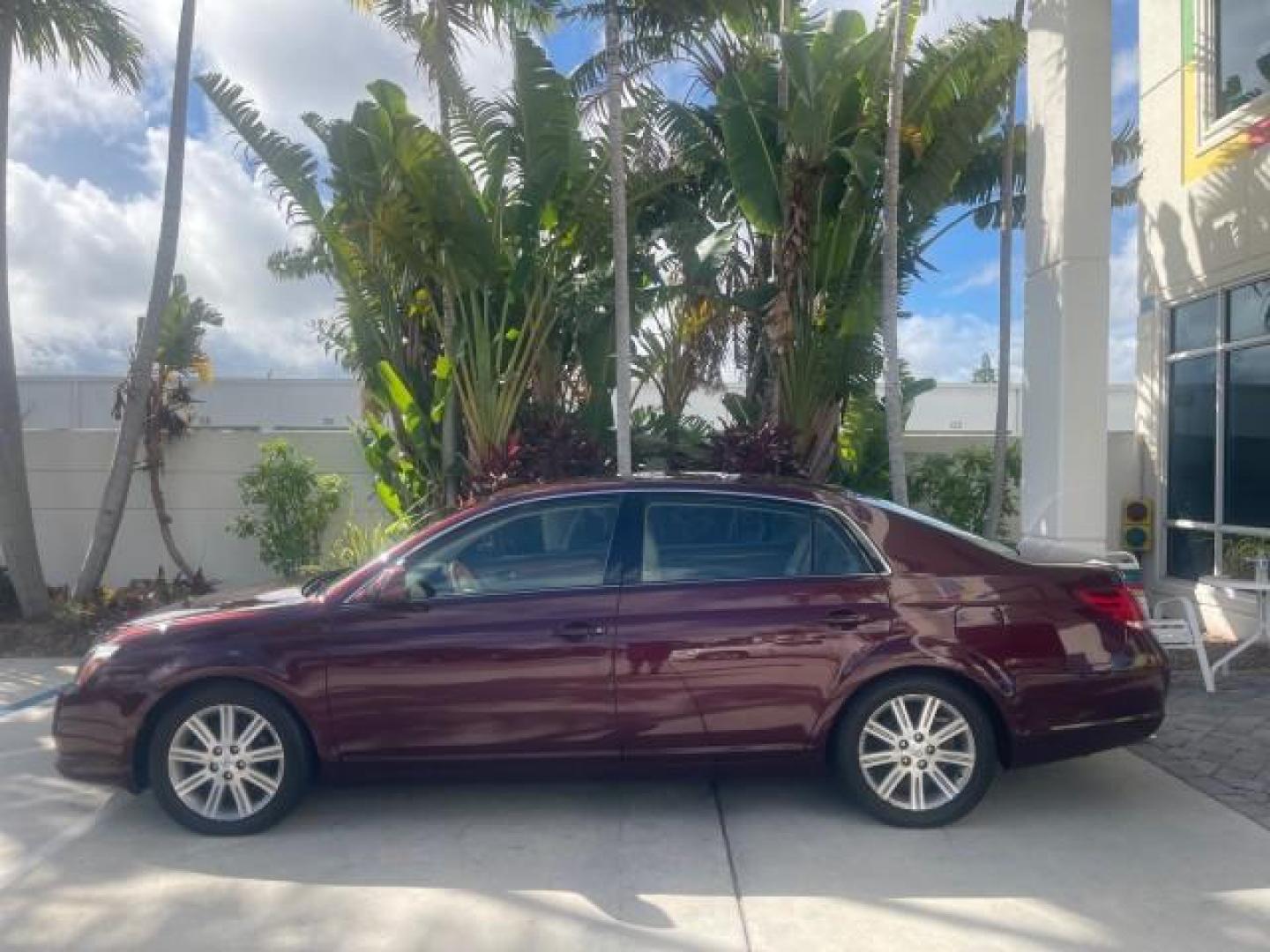2006 Cassis Pearl /Ivory Toyota Avalon Limited 1 OWNER FL LOW MILES 49391 (4T1BK36B36U) with an 3.5L 24-Valve EFI DOHC V6 Engine engine, Automatic transmission, located at 4701 North Dixie Hwy, Pompano Beach, FL, 33064, (954) 422-2889, 26.240938, -80.123474 - OUR WEBPAGE FLORIDACARS1.COM HAS OVER 100 PHOTOS AND FREE CARFAX LINK 2006 TOYOTA AVALON LIMITED VIN: 4T1BK36B36U142787 4 T 1 B K 3 6 B 3 6 U 1 4 2 7 8 7 SEDAN 4 DR 3.5L V6 F DOHC 24V GASOLINE 31 MPG FRONT WHEEL DRIVE Features ABS Brakes Air Conditioning Alloy Wheels AM/FM Stereo Automatic Transmiss - Photo#32