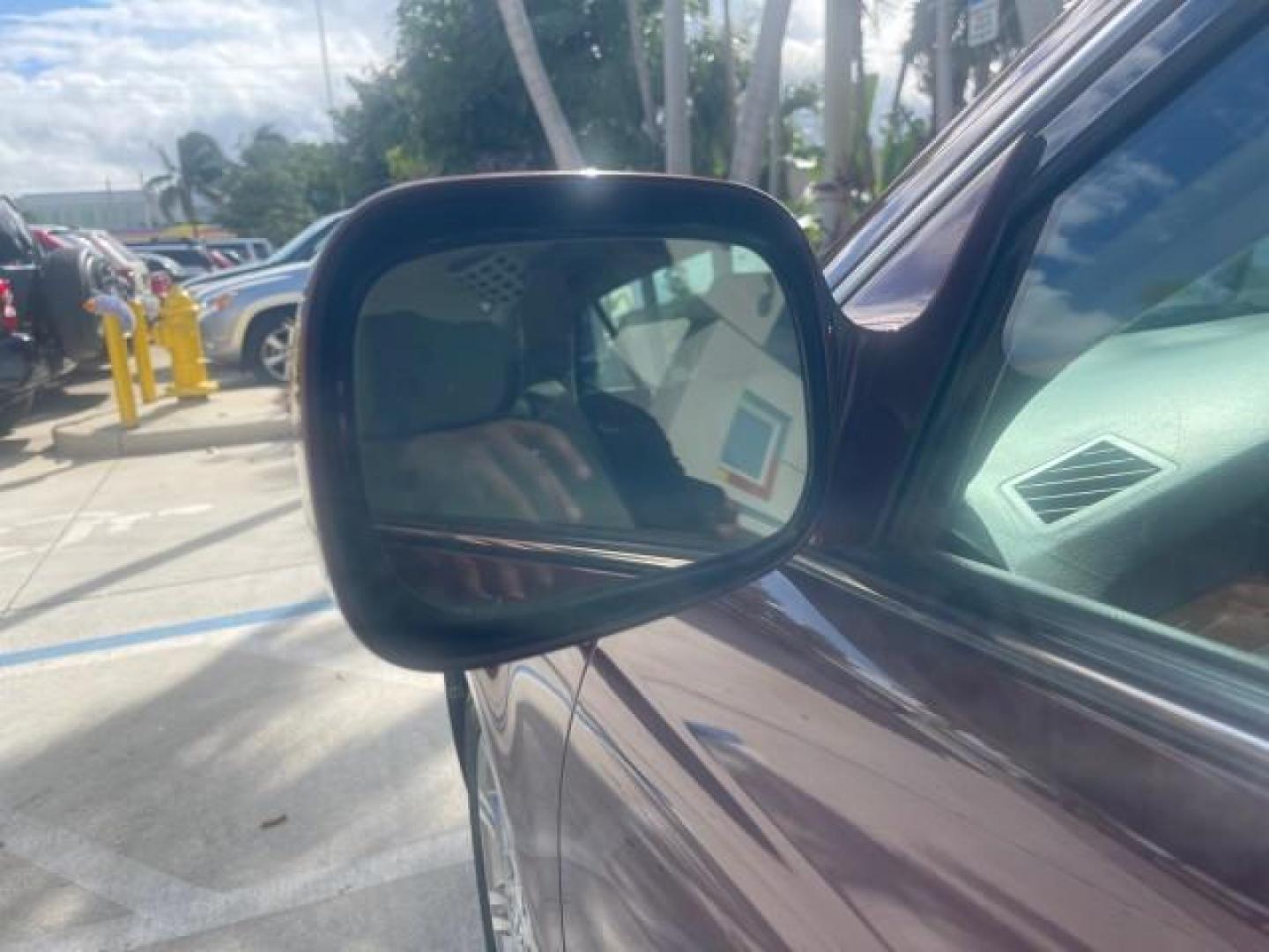 2006 Cassis Pearl /Ivory Toyota Avalon Limited 1 OWNER FL LOW MILES 49391 (4T1BK36B36U) with an 3.5L 24-Valve EFI DOHC V6 Engine engine, Automatic transmission, located at 4701 North Dixie Hwy, Pompano Beach, FL, 33064, (954) 422-2889, 26.240938, -80.123474 - OUR WEBPAGE FLORIDACARS1.COM HAS OVER 100 PHOTOS AND FREE CARFAX LINK 2006 TOYOTA AVALON LIMITED VIN: 4T1BK36B36U142787 4 T 1 B K 3 6 B 3 6 U 1 4 2 7 8 7 SEDAN 4 DR 3.5L V6 F DOHC 24V GASOLINE 31 MPG FRONT WHEEL DRIVE Features ABS Brakes Air Conditioning Alloy Wheels AM/FM Stereo Automatic Transmiss - Photo#39