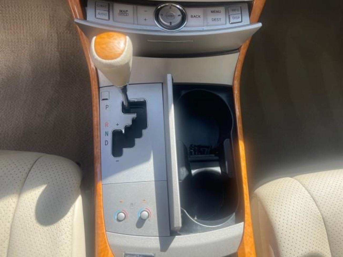 2006 Cassis Pearl /Ivory Toyota Avalon Limited 1 OWNER FL LOW MILES 49391 (4T1BK36B36U) with an 3.5L 24-Valve EFI DOHC V6 Engine engine, Automatic transmission, located at 4701 North Dixie Hwy, Pompano Beach, FL, 33064, (954) 422-2889, 26.240938, -80.123474 - OUR WEBPAGE FLORIDACARS1.COM HAS OVER 100 PHOTOS AND FREE CARFAX LINK 2006 TOYOTA AVALON LIMITED VIN: 4T1BK36B36U142787 4 T 1 B K 3 6 B 3 6 U 1 4 2 7 8 7 SEDAN 4 DR 3.5L V6 F DOHC 24V GASOLINE 31 MPG FRONT WHEEL DRIVE Features ABS Brakes Air Conditioning Alloy Wheels AM/FM Stereo Automatic Transmiss - Photo#58