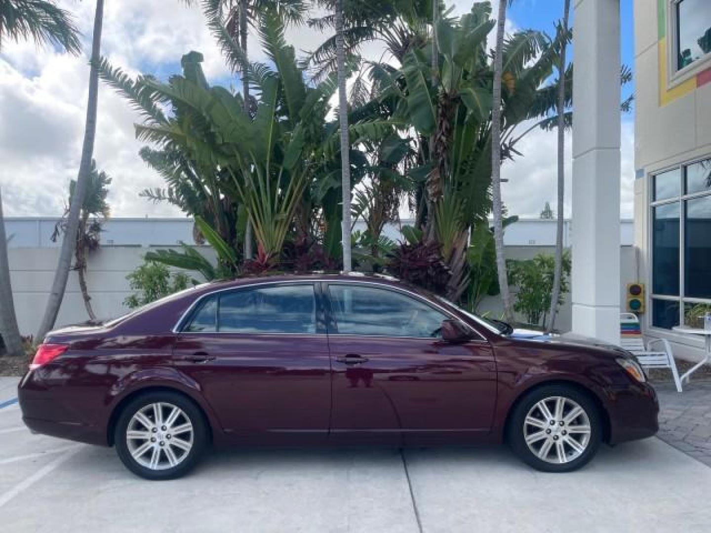 2006 Cassis Pearl /Ivory Toyota Avalon Limited 1 OWNER FL LOW MILES 49391 (4T1BK36B36U) with an 3.5L 24-Valve EFI DOHC V6 Engine engine, Automatic transmission, located at 4701 North Dixie Hwy, Pompano Beach, FL, 33064, (954) 422-2889, 26.240938, -80.123474 - OUR WEBPAGE FLORIDACARS1.COM HAS OVER 100 PHOTOS AND FREE CARFAX LINK 2006 TOYOTA AVALON LIMITED VIN: 4T1BK36B36U142787 4 T 1 B K 3 6 B 3 6 U 1 4 2 7 8 7 SEDAN 4 DR 3.5L V6 F DOHC 24V GASOLINE 31 MPG FRONT WHEEL DRIVE Features ABS Brakes Air Conditioning Alloy Wheels AM/FM Stereo Automatic Transmiss - Photo#97