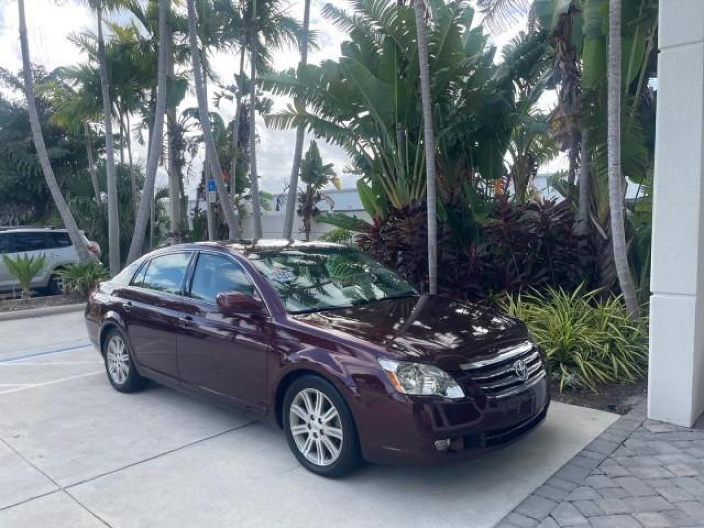 2006 Cassis Pearl /Ivory Toyota Avalon Limited 1 OWNER FL LOW MILES 49391 (4T1BK36B36U) with an 3.5L 24-Valve EFI DOHC V6 Engine engine, Automatic transmission, located at 4701 North Dixie Hwy, Pompano Beach, FL, 33064, (954) 422-2889, 26.240938, -80.123474 - OUR WEBPAGE FLORIDACARS1.COM HAS OVER 100 PHOTOS AND FREE CARFAX LINK 2006 TOYOTA AVALON LIMITED VIN: 4T1BK36B36U142787 4 T 1 B K 3 6 B 3 6 U 1 4 2 7 8 7 SEDAN 4 DR 3.5L V6 F DOHC 24V GASOLINE 31 MPG FRONT WHEEL DRIVE Features ABS Brakes Air Conditioning Alloy Wheels AM/FM Stereo Automatic Transmiss - Photo#98