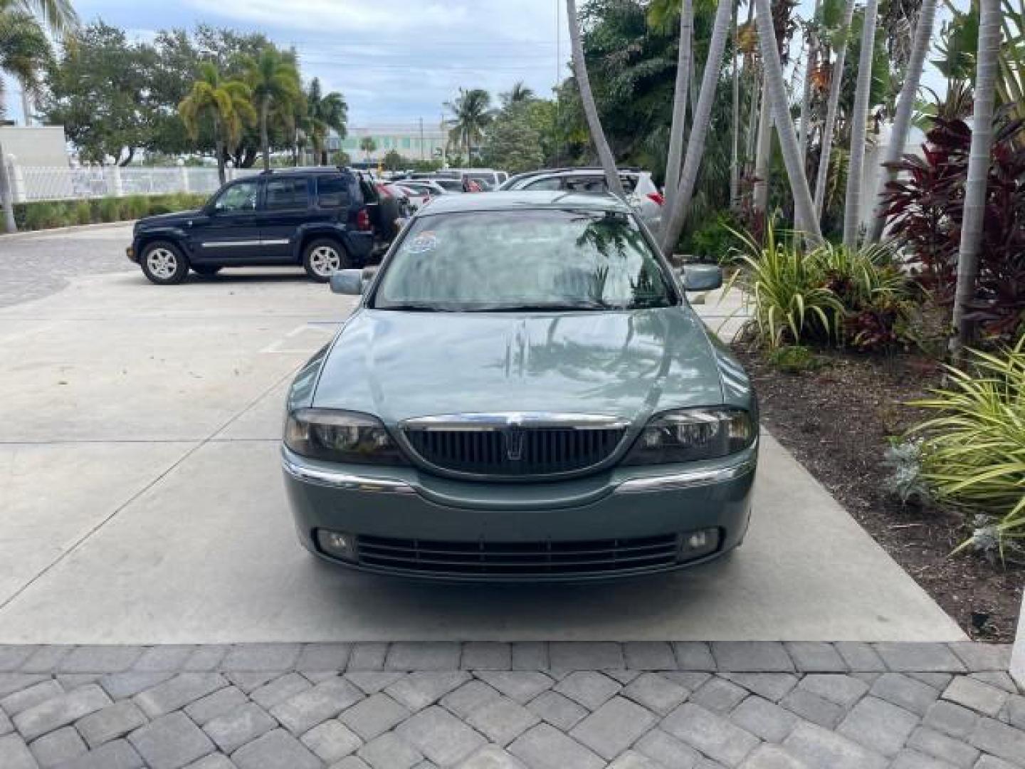 2005 Norsea Blue Metallic /Stone/Camel Lincoln LS LOW MILES 49882 1 OWNER FLORIDA (1LNHM86S05Y) with an 3.0L DOHC EFI 24-Valve V6 Engine engine, Automatic transmission, located at 4701 North Dixie Hwy, Pompano Beach, FL, 33064, (954) 422-2889, 26.240938, -80.123474 - OUR WEBPAGE FLORIDACARS1.COM HAS OVER 100 PHOTOS AND FREE CARFAX LINK 2005 LINCOLN LS LUXURY VIN: 1LNHM86S05Y614694 1 L N H M 8 6 S 0 5 Y 6 1 4 6 9 4 SEDAN 4 DR 3.0L V6 F DOHC GASOLINE REAR WHEEL DRIVE Features ABS Brakes Air Conditioning Alloy Wheels AM/FM Stereo Automatic Transmission Cassette Pla - Photo#98