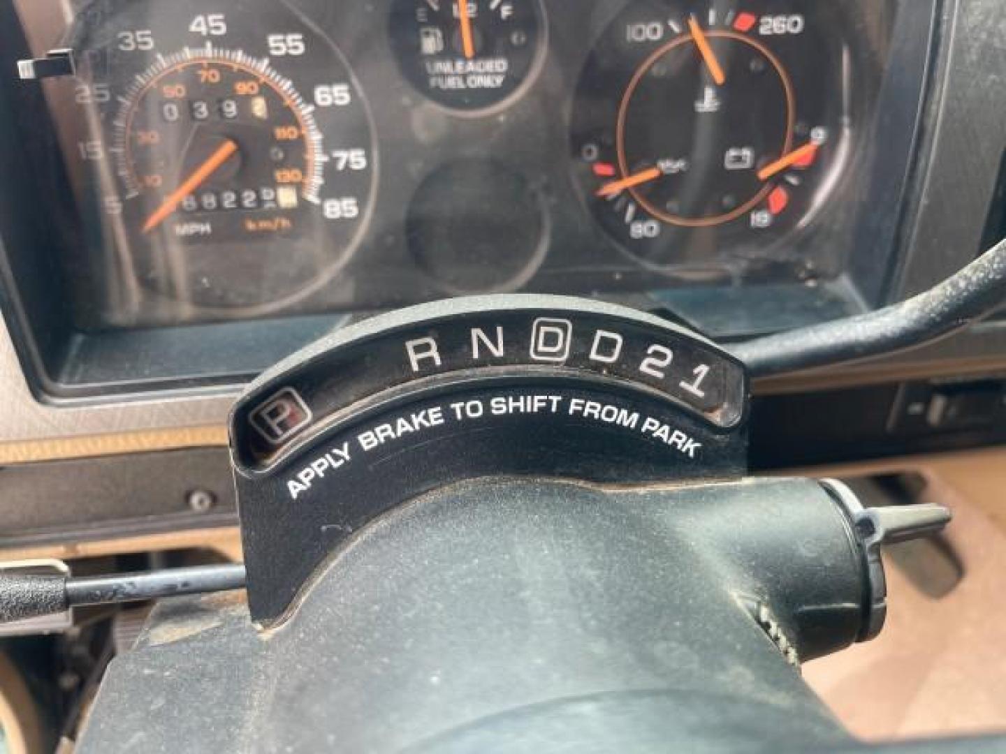 1995 GMC Vandura CONVERSION VAN LOW MILES 68,220 (1GDEG25K5SF) with an 5.7L EFI V8 Engine engine, Automatic transmission, located at 4701 North Dixie Hwy, Pompano Beach, FL, 33064, (954) 422-2889, 26.240938, -80.123474 - OUR WEBPAGE FLORIDACARS1.COM HAS OVER 100 PHOTOS AND FREE CARFAX LINK 1995 GMC RALLY/VANDURA G2500 VIN: 1GDEG25K5SF556971 1 G D E G 2 5 K 5 S F 5 5 6 9 7 1 VAN 5.7L V8 F - This is the best motor ever built. GASOLINE REAR WHEEL DRIVE Features ABS Brakes Air Conditioning Alloy Wheels AM/FM Stereo Auto - Photo#53