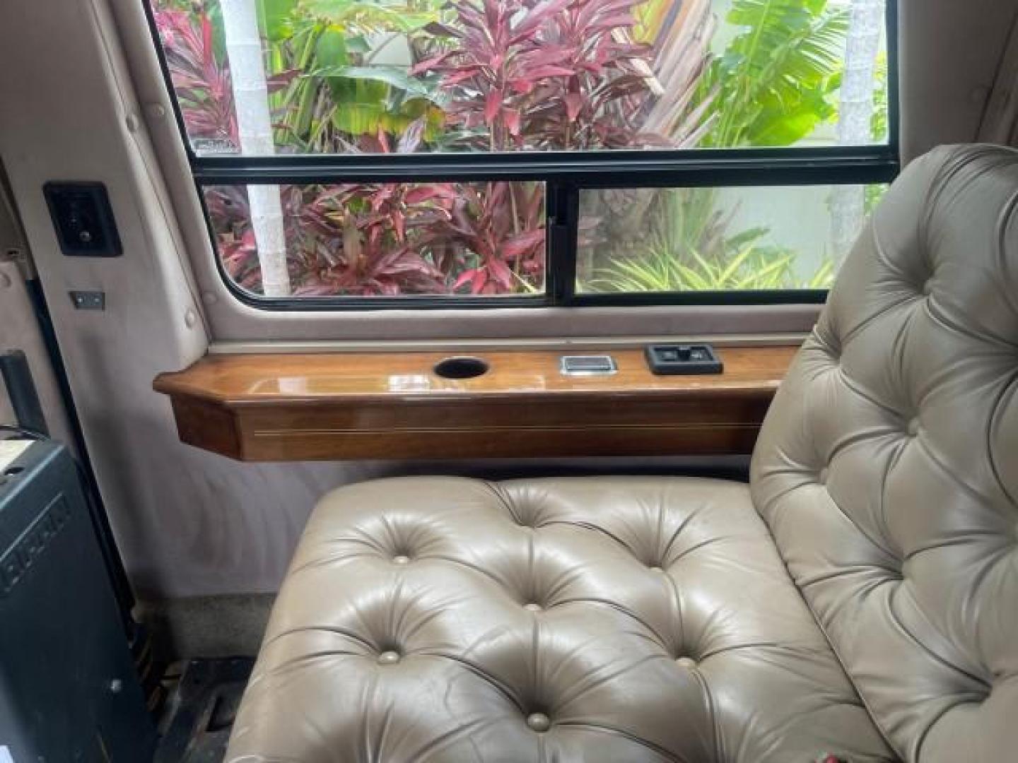 1995 GMC Vandura CONVERSION VAN LOW MILES 68,220 (1GDEG25K5SF) with an 5.7L EFI V8 Engine engine, Automatic transmission, located at 4701 North Dixie Hwy, Pompano Beach, FL, 33064, (954) 422-2889, 26.240938, -80.123474 - OUR WEBPAGE FLORIDACARS1.COM HAS OVER 100 PHOTOS AND FREE CARFAX LINK 1995 GMC RALLY/VANDURA G2500 VIN: 1GDEG25K5SF556971 1 G D E G 2 5 K 5 S F 5 5 6 9 7 1 VAN 5.7L V8 F - This is the best motor ever built. GASOLINE REAR WHEEL DRIVE Features ABS Brakes Air Conditioning Alloy Wheels AM/FM Stereo Auto - Photo#78