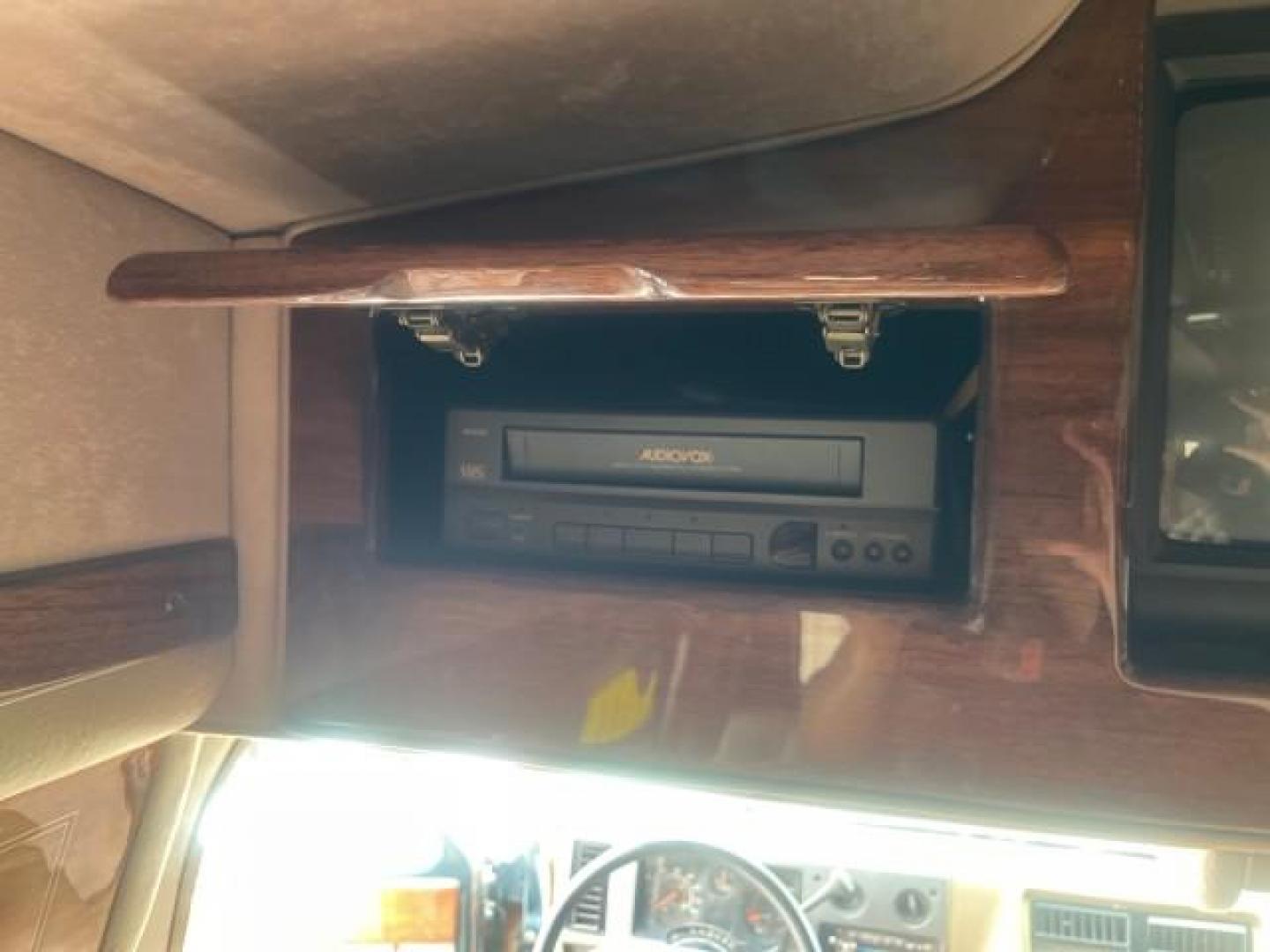 1995 GMC Vandura CONVERSION VAN LOW MILES 68,220 (1GDEG25K5SF) with an 5.7L EFI V8 Engine engine, Automatic transmission, located at 4701 North Dixie Hwy, Pompano Beach, FL, 33064, (954) 422-2889, 26.240938, -80.123474 - OUR WEBPAGE FLORIDACARS1.COM HAS OVER 100 PHOTOS AND FREE CARFAX LINK 1995 GMC RALLY/VANDURA G2500 VIN: 1GDEG25K5SF556971 1 G D E G 2 5 K 5 S F 5 5 6 9 7 1 VAN 5.7L V8 F - This is the best motor ever built. GASOLINE REAR WHEEL DRIVE Features ABS Brakes Air Conditioning Alloy Wheels AM/FM Stereo Auto - Photo#81