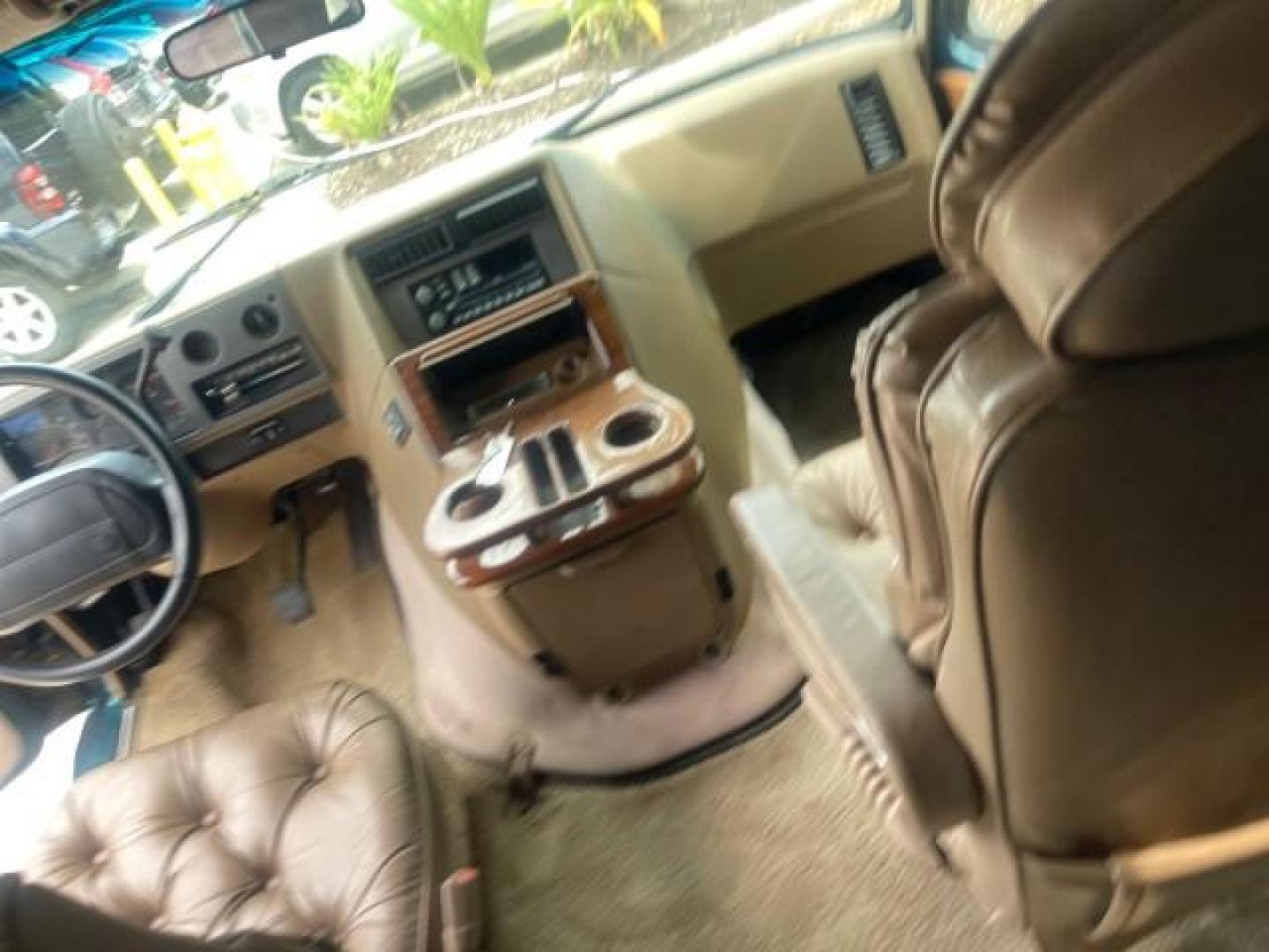 1995 GMC Vandura CONVERSION VAN LOW MILES 68,220 (1GDEG25K5SF) with an 5.7L EFI V8 Engine engine, Automatic transmission, located at 4701 North Dixie Hwy, Pompano Beach, FL, 33064, (954) 422-2889, 26.240938, -80.123474 - OUR WEBPAGE FLORIDACARS1.COM HAS OVER 100 PHOTOS AND FREE CARFAX LINK 1995 GMC RALLY/VANDURA G2500 VIN: 1GDEG25K5SF556971 1 G D E G 2 5 K 5 S F 5 5 6 9 7 1 VAN 5.7L V8 F - This is the best motor ever built. GASOLINE REAR WHEEL DRIVE Features ABS Brakes Air Conditioning Alloy Wheels AM/FM Stereo Auto - Photo#82