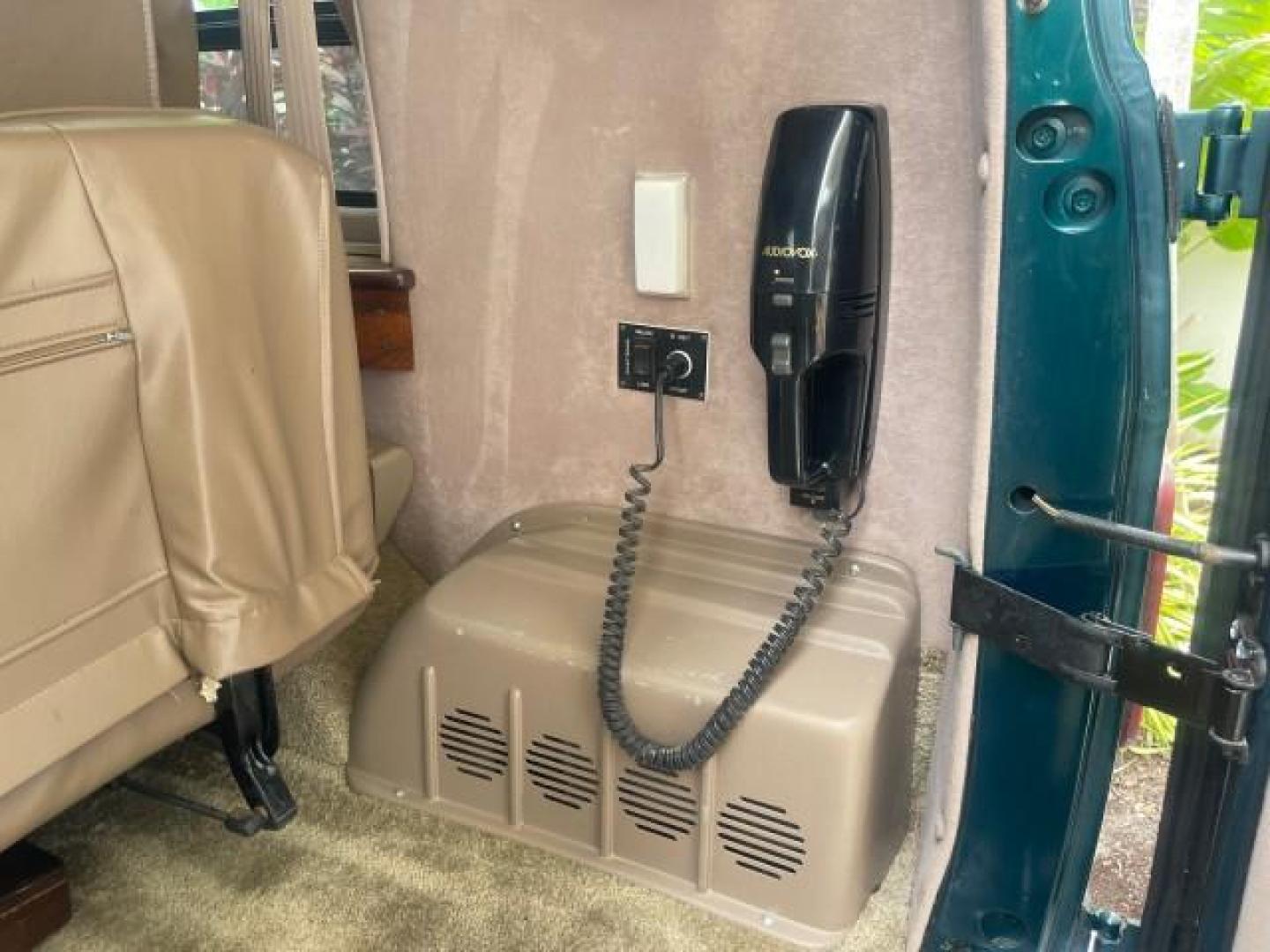 1995 GMC Vandura CONVERSION VAN LOW MILES 68,220 (1GDEG25K5SF) with an 5.7L EFI V8 Engine engine, Automatic transmission, located at 4701 North Dixie Hwy, Pompano Beach, FL, 33064, (954) 422-2889, 26.240938, -80.123474 - OUR WEBPAGE FLORIDACARS1.COM HAS OVER 100 PHOTOS AND FREE CARFAX LINK 1995 GMC RALLY/VANDURA G2500 VIN: 1GDEG25K5SF556971 1 G D E G 2 5 K 5 S F 5 5 6 9 7 1 VAN 5.7L V8 F - This is the best motor ever built. GASOLINE REAR WHEEL DRIVE Features ABS Brakes Air Conditioning Alloy Wheels AM/FM Stereo Auto - Photo#99