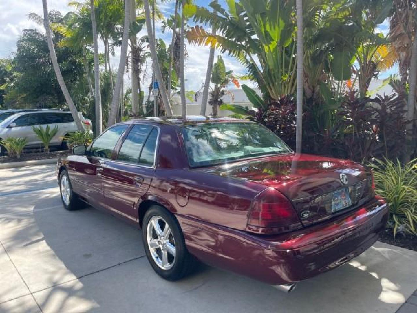 2004 Dark Toreador Red Metallic /Light Flint Mercury Marauder COBRA V 8 DUAL OVER HEAD CAM LOW MILES 21,997 (2MEHM79V94X) with an 4.6L DOHC SEFI 32-Valve V8 All-Aluminum Engine engine, Automatic transmission, located at 4701 North Dixie Hwy, Pompano Beach, FL, 33064, (954) 422-2889, 26.240938, -80.123474 - OUR WEBPAGE FLORIDACARS1.COM HAS OVER 100 PHOTOS AND FREE CARFAX LINK 2004 MERCURY MARAUDER VIN: 2MEHM79V94X671770 2 M E H M 7 9 V 9 4 X 6 7 1 7 7 0 SEDAN 4 DR 4.6L V8 F DOHC GASOLINE REAR WHEEL DRIVE Features ABS Brakes Air Conditioning Alloy Wheels AM/FM Stereo Audiophile Sound System Automatic Tr - Photo#34