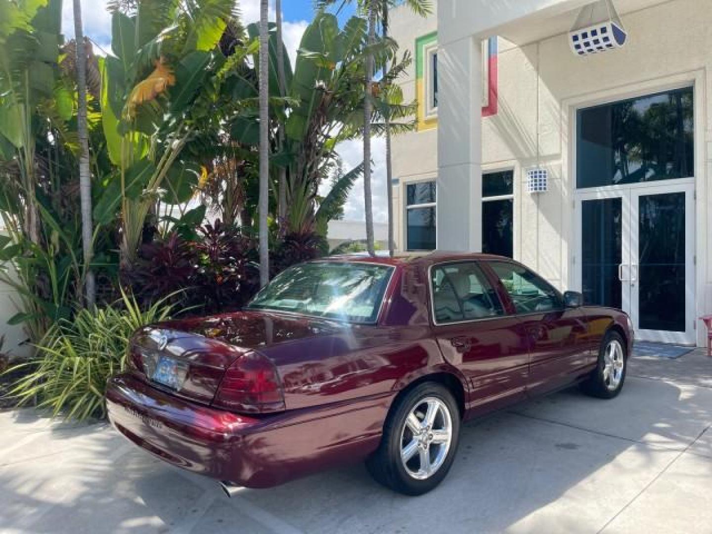 2004 Dark Toreador Red Metallic /Light Flint Mercury Marauder COBRA V 8 DUAL OVER HEAD CAM LOW MILES 21,997 (2MEHM79V94X) with an 4.6L DOHC SEFI 32-Valve V8 All-Aluminum Engine engine, Automatic transmission, located at 4701 North Dixie Hwy, Pompano Beach, FL, 33064, (954) 422-2889, 26.240938, -80.123474 - OUR WEBPAGE FLORIDACARS1.COM HAS OVER 100 PHOTOS AND FREE CARFAX LINK 2004 MERCURY MARAUDER VIN: 2MEHM79V94X671770 2 M E H M 7 9 V 9 4 X 6 7 1 7 7 0 SEDAN 4 DR 4.6L V8 F DOHC GASOLINE REAR WHEEL DRIVE Features ABS Brakes Air Conditioning Alloy Wheels AM/FM Stereo Audiophile Sound System Automatic Tr - Photo#94