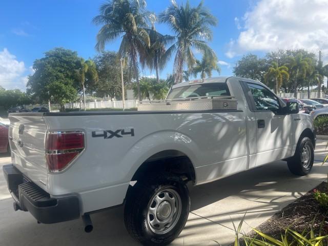 2014 Oxford White /Steel Gray Ford F-150 XL LOW MILES 28,806 4WD (1FTMF1EM2EK) with an 3.7L V6 Cylinder Engine engine, Automatic transmission, located at 4701 North Dixie Hwy, Pompano Beach, FL, 33064, (954) 422-2889, 26.240938, -80.123474 - OUR WEBPAGE FLORIDACARS1.COM HAS OVER 100 PHOTOS AND FREE CARFAX LINK 2014 FORD F-150 XL LONG BED 8 FT VIN: 1FTMF1EM2EKE36278 1 F T M F 1 E M 2 E K E 3 6 2 7 8 PICKUP 3.7L V6 F DOHC 24V FLEX FUEL REAR WHEEL DRIVE W/ 4X4 Features 4WD/AWD ABS Brakes Air Conditioning AM/FM Stereo Automatic Transmission - Photo#7