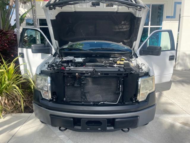 2014 Oxford White /Steel Gray Ford F-150 XL LOW MILES 28,806 4WD (1FTMF1EM2EK) with an 3.7L V6 Cylinder Engine engine, Automatic transmission, located at 4701 North Dixie Hwy, Pompano Beach, FL, 33064, (954) 422-2889, 26.240938, -80.123474 - OUR WEBPAGE FLORIDACARS1.COM HAS OVER 100 PHOTOS AND FREE CARFAX LINK 2014 FORD F-150 XL LONG BED 8 FT VIN: 1FTMF1EM2EKE36278 1 F T M F 1 E M 2 E K E 3 6 2 7 8 PICKUP 3.7L V6 F DOHC 24V FLEX FUEL REAR WHEEL DRIVE W/ 4X4 Features 4WD/AWD ABS Brakes Air Conditioning AM/FM Stereo Automatic Transmission - Photo#17