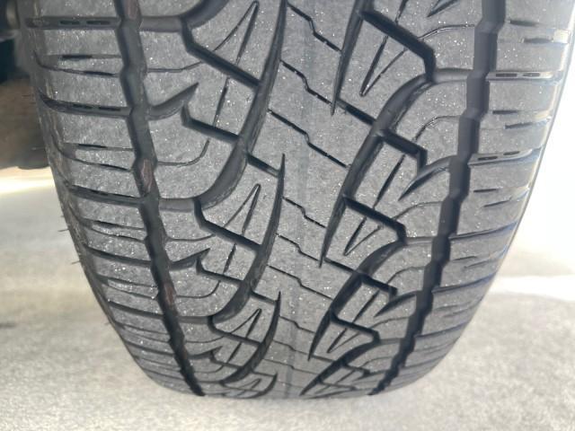 2014 Oxford White /Steel Gray Ford F-150 XL LOW MILES 28,806 4WD (1FTMF1EM2EK) with an 3.7L V6 Cylinder Engine engine, Automatic transmission, located at 4701 North Dixie Hwy, Pompano Beach, FL, 33064, (954) 422-2889, 26.240938, -80.123474 - OUR WEBPAGE FLORIDACARS1.COM HAS OVER 100 PHOTOS AND FREE CARFAX LINK 2014 FORD F-150 XL LONG BED 8 FT VIN: 1FTMF1EM2EKE36278 1 F T M F 1 E M 2 E K E 3 6 2 7 8 PICKUP 3.7L V6 F DOHC 24V FLEX FUEL REAR WHEEL DRIVE W/ 4X4 Features 4WD/AWD ABS Brakes Air Conditioning AM/FM Stereo Automatic Transmission - Photo#20