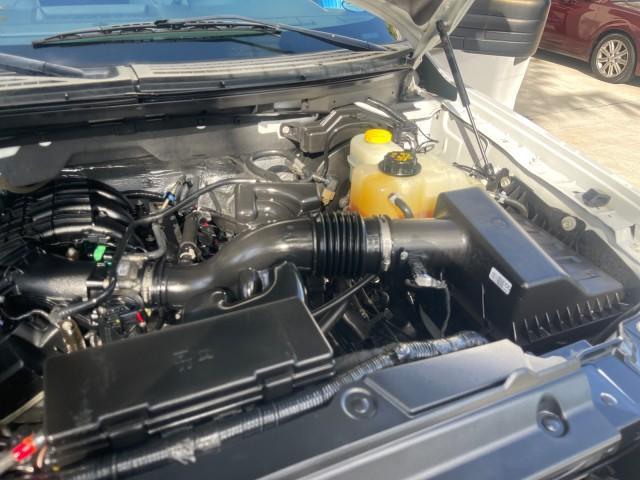 2014 Oxford White /Steel Gray Ford F-150 XL LOW MILES 28,806 4WD (1FTMF1EM2EK) with an 3.7L V6 Cylinder Engine engine, Automatic transmission, located at 4701 North Dixie Hwy, Pompano Beach, FL, 33064, (954) 422-2889, 26.240938, -80.123474 - OUR WEBPAGE FLORIDACARS1.COM HAS OVER 100 PHOTOS AND FREE CARFAX LINK 2014 FORD F-150 XL LONG BED 8 FT VIN: 1FTMF1EM2EKE36278 1 F T M F 1 E M 2 E K E 3 6 2 7 8 PICKUP 3.7L V6 F DOHC 24V FLEX FUEL REAR WHEEL DRIVE W/ 4X4 Features 4WD/AWD ABS Brakes Air Conditioning AM/FM Stereo Automatic Transmission - Photo#26