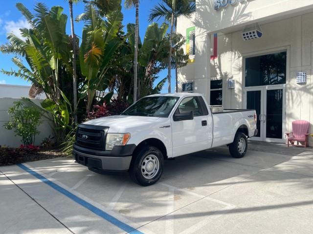 2014 Oxford White /Steel Gray Ford F-150 XL LOW MILES 28,806 4WD (1FTMF1EM2EK) with an 3.7L V6 Cylinder Engine engine, Automatic transmission, located at 4701 North Dixie Hwy, Pompano Beach, FL, 33064, (954) 422-2889, 26.240938, -80.123474 - OUR WEBPAGE FLORIDACARS1.COM HAS OVER 100 PHOTOS AND FREE CARFAX LINK 2014 FORD F-150 XL LONG BED 8 FT VIN: 1FTMF1EM2EKE36278 1 F T M F 1 E M 2 E K E 3 6 2 7 8 PICKUP 3.7L V6 F DOHC 24V FLEX FUEL REAR WHEEL DRIVE W/ 4X4 Features 4WD/AWD ABS Brakes Air Conditioning AM/FM Stereo Automatic Transmission - Photo#29
