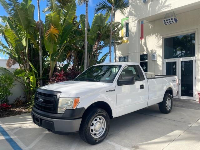 2014 Oxford White /Steel Gray Ford F-150 XL LOW MILES 28,806 4WD (1FTMF1EM2EK) with an 3.7L V6 Cylinder Engine engine, Automatic transmission, located at 4701 North Dixie Hwy, Pompano Beach, FL, 33064, (954) 422-2889, 26.240938, -80.123474 - OUR WEBPAGE FLORIDACARS1.COM HAS OVER 100 PHOTOS AND FREE CARFAX LINK 2014 FORD F-150 XL LONG BED 8 FT VIN: 1FTMF1EM2EKE36278 1 F T M F 1 E M 2 E K E 3 6 2 7 8 PICKUP 3.7L V6 F DOHC 24V FLEX FUEL REAR WHEEL DRIVE W/ 4X4 Features 4WD/AWD ABS Brakes Air Conditioning AM/FM Stereo Automatic Transmission - Photo#30