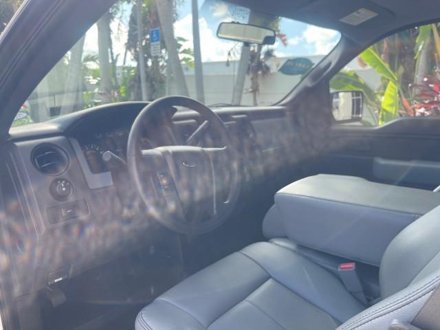 2014 Oxford White /Steel Gray Ford F-150 XL LOW MILES 28,806 4WD (1FTMF1EM2EK) with an 3.7L V6 Cylinder Engine engine, Automatic transmission, located at 4701 North Dixie Hwy, Pompano Beach, FL, 33064, (954) 422-2889, 26.240938, -80.123474 - OUR WEBPAGE FLORIDACARS1.COM HAS OVER 100 PHOTOS AND FREE CARFAX LINK 2014 FORD F-150 XL LONG BED 8 FT VIN: 1FTMF1EM2EKE36278 1 F T M F 1 E M 2 E K E 3 6 2 7 8 PICKUP 3.7L V6 F DOHC 24V FLEX FUEL REAR WHEEL DRIVE W/ 4X4 Features 4WD/AWD ABS Brakes Air Conditioning AM/FM Stereo Automatic Transmission - Photo#48