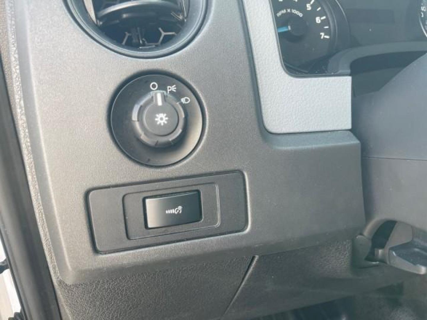 2014 Oxford White /Steel Gray Ford F-150 XL LOW MILES 28,806 4WD (1FTMF1EM2EK) with an 3.7L V6 Cylinder Engine engine, Automatic transmission, located at 4701 North Dixie Hwy, Pompano Beach, FL, 33064, (954) 422-2889, 26.240938, -80.123474 - OUR WEBPAGE FLORIDACARS1.COM HAS OVER 100 PHOTOS AND FREE CARFAX LINK 2014 FORD F-150 XL LONG BED 8 FT VIN: 1FTMF1EM2EKE36278 1 F T M F 1 E M 2 E K E 3 6 2 7 8 PICKUP 3.7L V6 F DOHC 24V FLEX FUEL REAR WHEEL DRIVE W/ 4X4 Features 4WD/AWD ABS Brakes Air Conditioning AM/FM Stereo Automatic Transmission - Photo#53