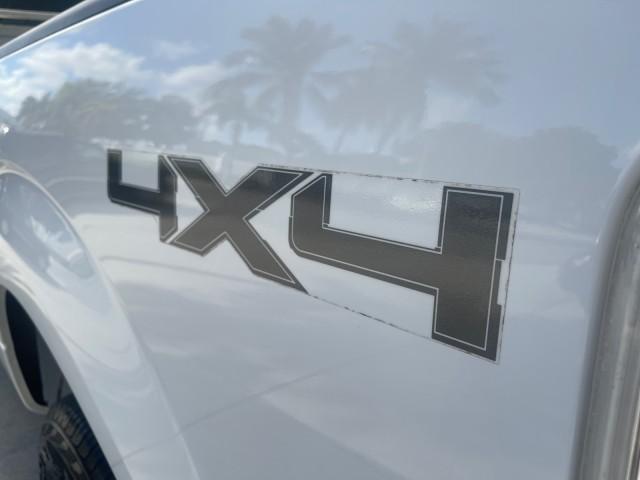 2014 Oxford White /Steel Gray Ford F-150 XL LOW MILES 28,806 4WD (1FTMF1EM2EK) with an 3.7L V6 Cylinder Engine engine, Automatic transmission, located at 4701 North Dixie Hwy, Pompano Beach, FL, 33064, (954) 422-2889, 26.240938, -80.123474 - OUR WEBPAGE FLORIDACARS1.COM HAS OVER 100 PHOTOS AND FREE CARFAX LINK 2014 FORD F-150 XL LONG BED 8 FT VIN: 1FTMF1EM2EKE36278 1 F T M F 1 E M 2 E K E 3 6 2 7 8 PICKUP 3.7L V6 F DOHC 24V FLEX FUEL REAR WHEEL DRIVE W/ 4X4 Features 4WD/AWD ABS Brakes Air Conditioning AM/FM Stereo Automatic Transmission - Photo#77