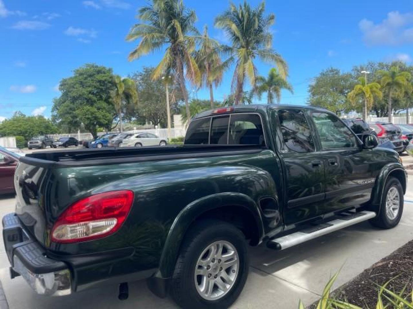 2006 Bluesteel Metallic /Taupe Toyota Tundra SR5 LOW MILES 4.7 V8 (5TBRT34136S) with an 4.7L DOHC SEFI 32-Valve i-Force V8 Engine engine, Automatic transmission, located at 4701 North Dixie Hwy, Pompano Beach, FL, 33064, (954) 422-2889, 26.240938, -80.123474 - OUR WEBPAGE FLORIDACARS1.COM HAS OVER 100 PHOTOS AND FREE CARFAX LINK 2006 TOYOTA TUNDRA SR5 LONG BED VIN: 5TBRT34136S474719 5 T B R T 3 4 1 3 6 S 4 7 4 7 1 9 4 DOOR EXTENDED CAB PICKUP 4.7L V8 F DOHC 32V GASOLINE REAR WHEEL DRIVE Features ABS Brakes Air Conditioning AM/FM Stereo Automatic Transmiss - Photo#7
