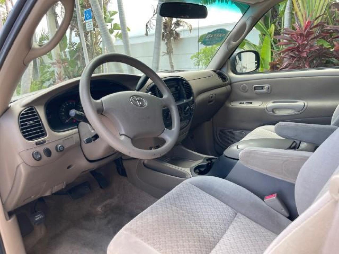 2006 Bluesteel Metallic /Taupe Toyota Tundra SR5 LOW MILES 4.7 V8 (5TBRT34136S) with an 4.7L DOHC SEFI 32-Valve i-Force V8 Engine engine, Automatic transmission, located at 4701 North Dixie Hwy, Pompano Beach, FL, 33064, (954) 422-2889, 26.240938, -80.123474 - OUR WEBPAGE FLORIDACARS1.COM HAS OVER 100 PHOTOS AND FREE CARFAX LINK 2006 TOYOTA TUNDRA SR5 LONG BED VIN: 5TBRT34136S474719 5 T B R T 3 4 1 3 6 S 4 7 4 7 1 9 4 DOOR EXTENDED CAB PICKUP 4.7L V8 F DOHC 32V GASOLINE REAR WHEEL DRIVE Features ABS Brakes Air Conditioning AM/FM Stereo Automatic Transmiss - Photo#47